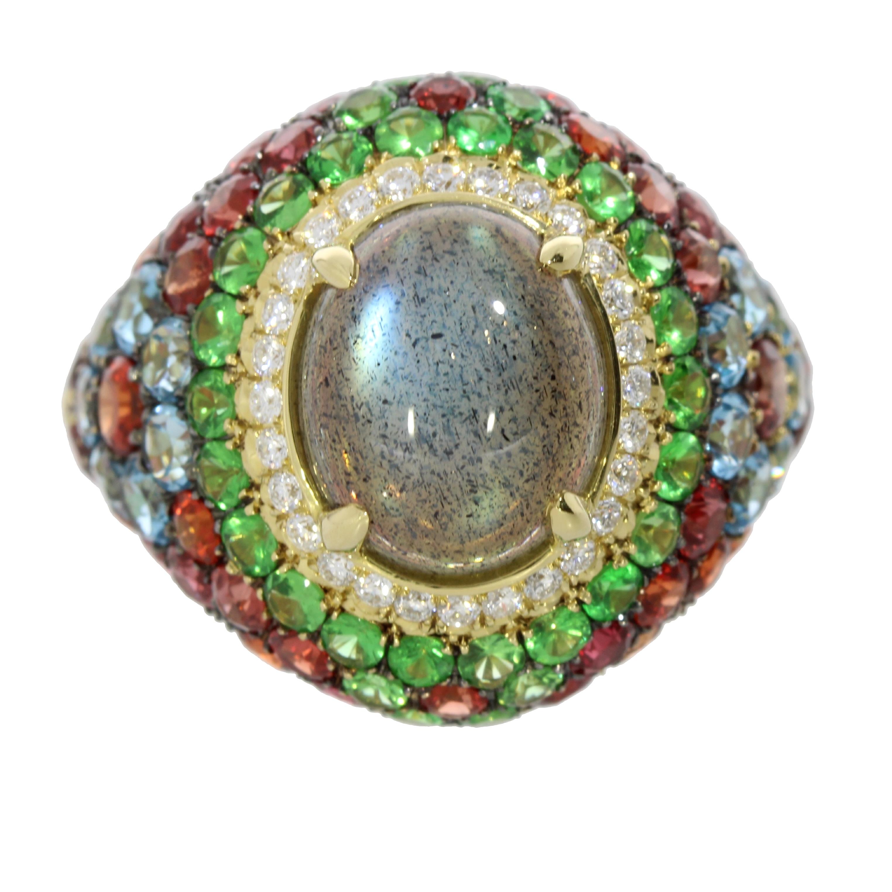 Venice Columbina 18 Karat Yellow Gold Labradorite and Diamonds Cocktail Ring In New Condition For Sale In London, GB