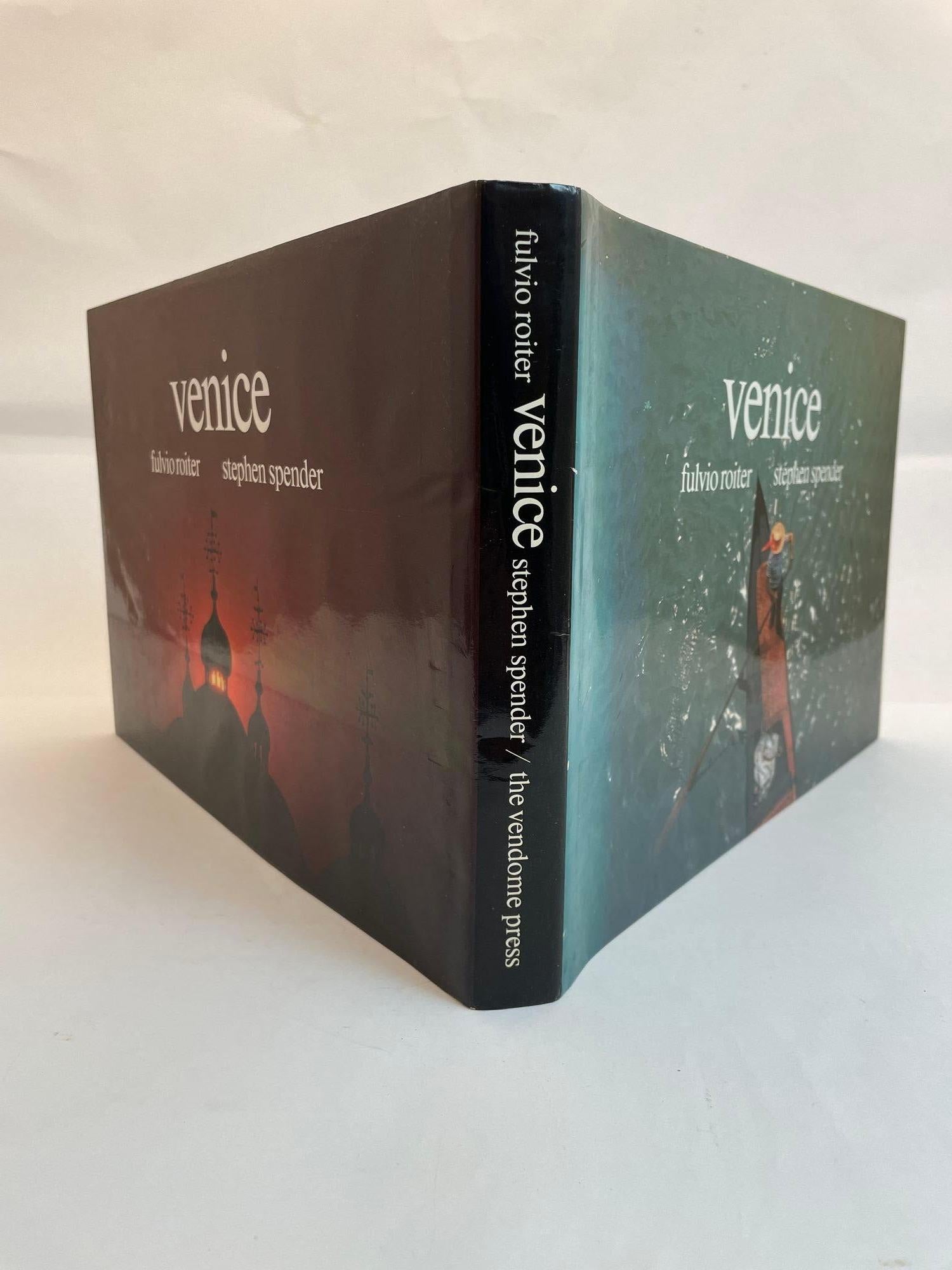 Venice Hardcover Book by Fulvio Roiter & Stephen Spender 1st Ed. 1979 In Good Condition For Sale In North Hollywood, CA