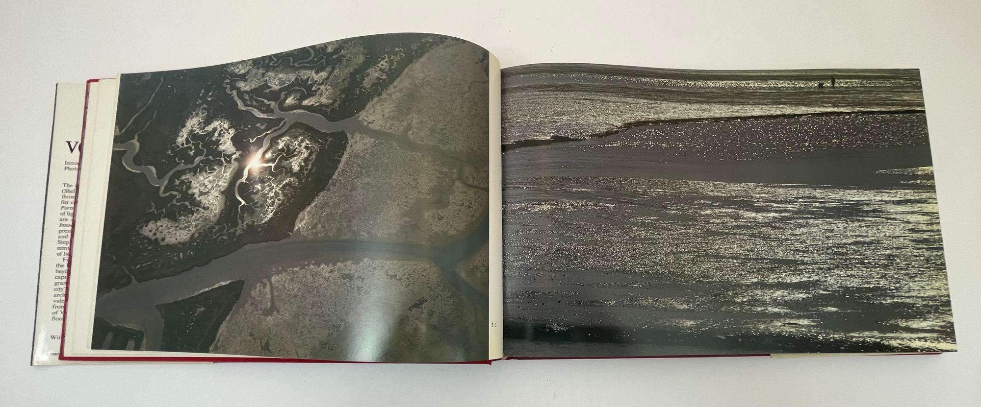 Venice Hardcover Book by Fulvio Roiter & Stephen Spender 1st Ed. 1979 For Sale 2