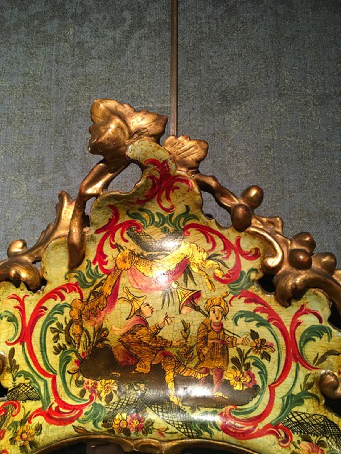 Venise Italie Mi-XVIIIe siècle Miroir en verre de mercure laqué vert clair baroque en vente 9