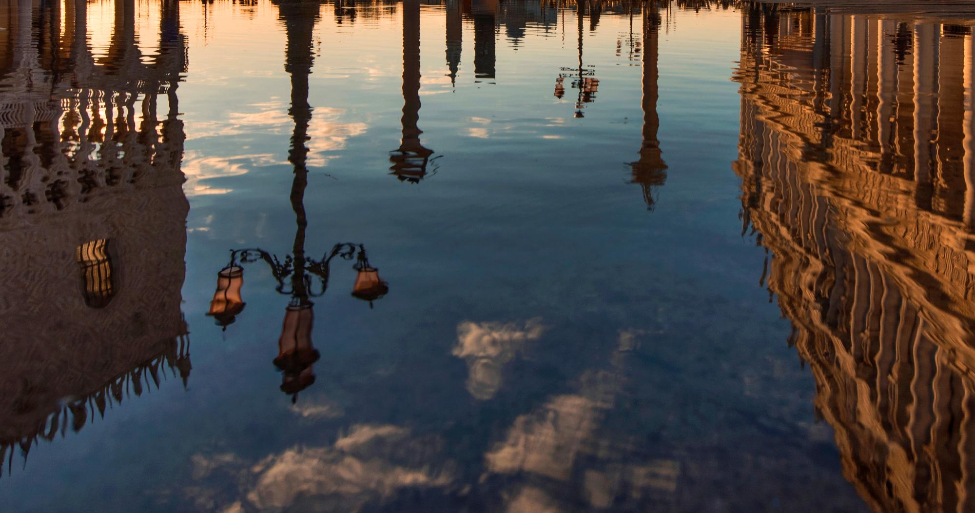 Venice Piazzetta Acqua Alta, Color Photography Fine Art Print by Rainer Martini In New Condition In Epfach, DE