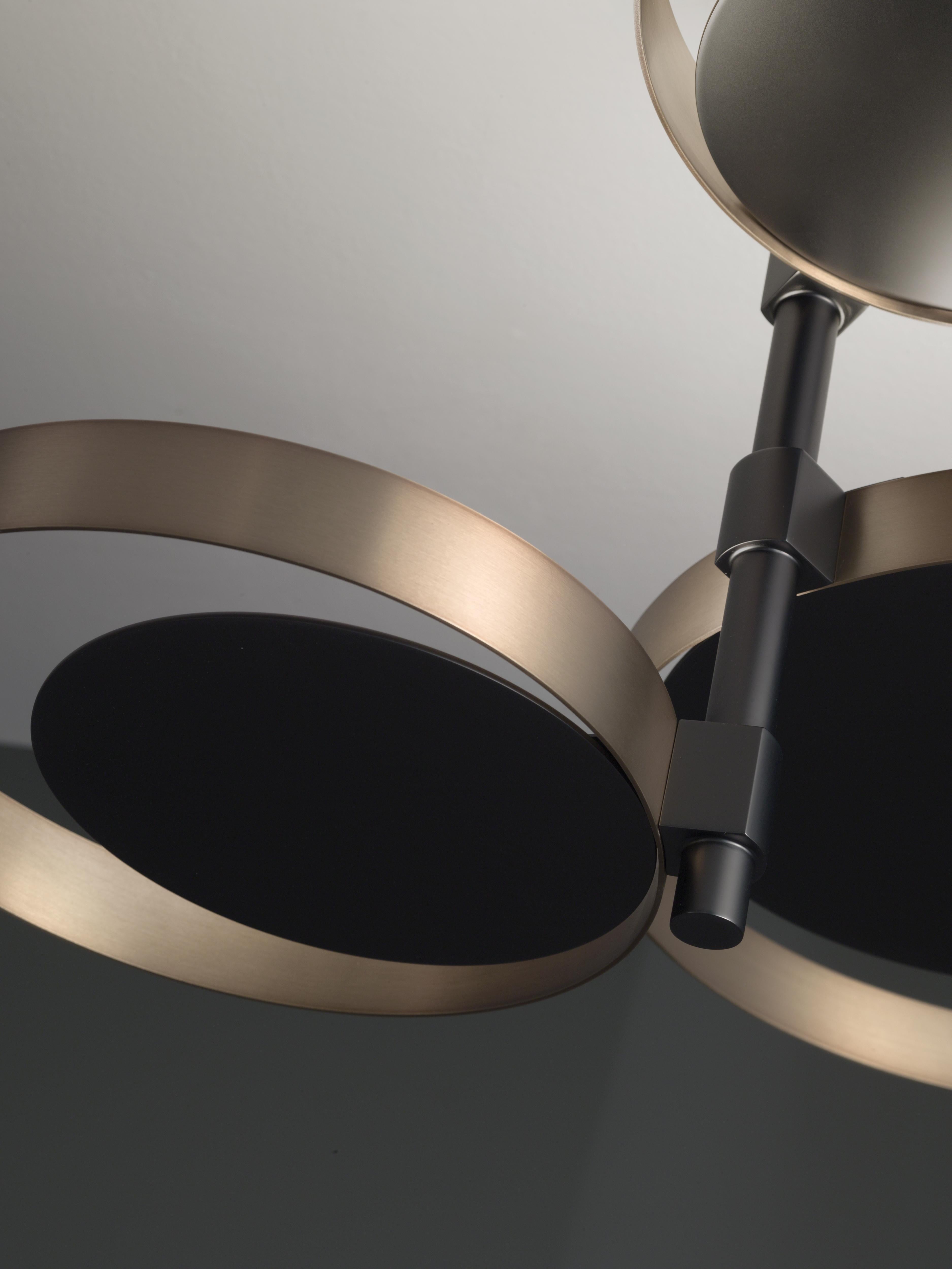 Modern VeniceM Circle Ceiling Light in Burnished Brass by Massimo Tonetto For Sale