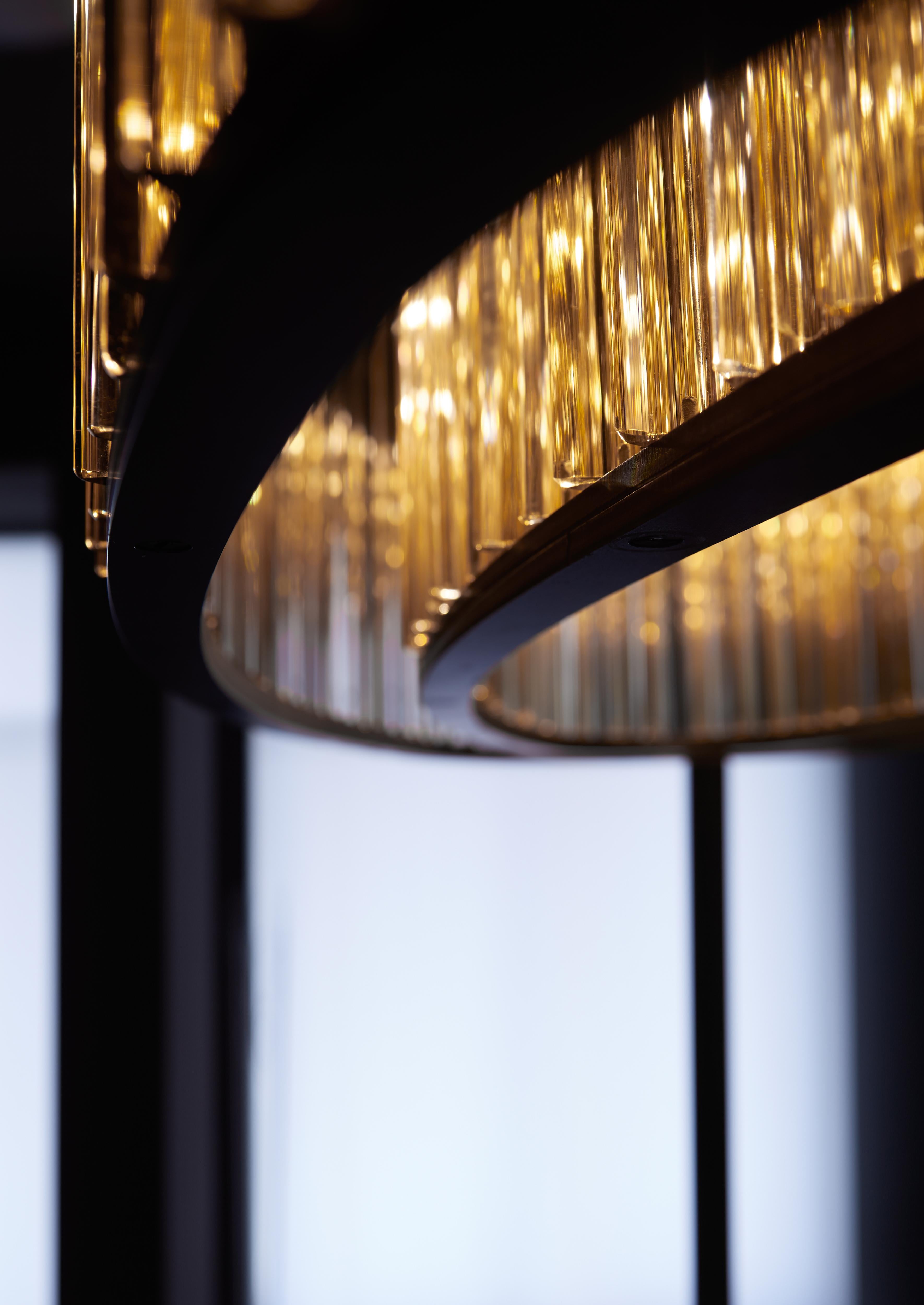Moderne VeniceM Crown of Light, lampe suspendue elliptique en nickel noir mat, par Massimo Tonetto en vente
