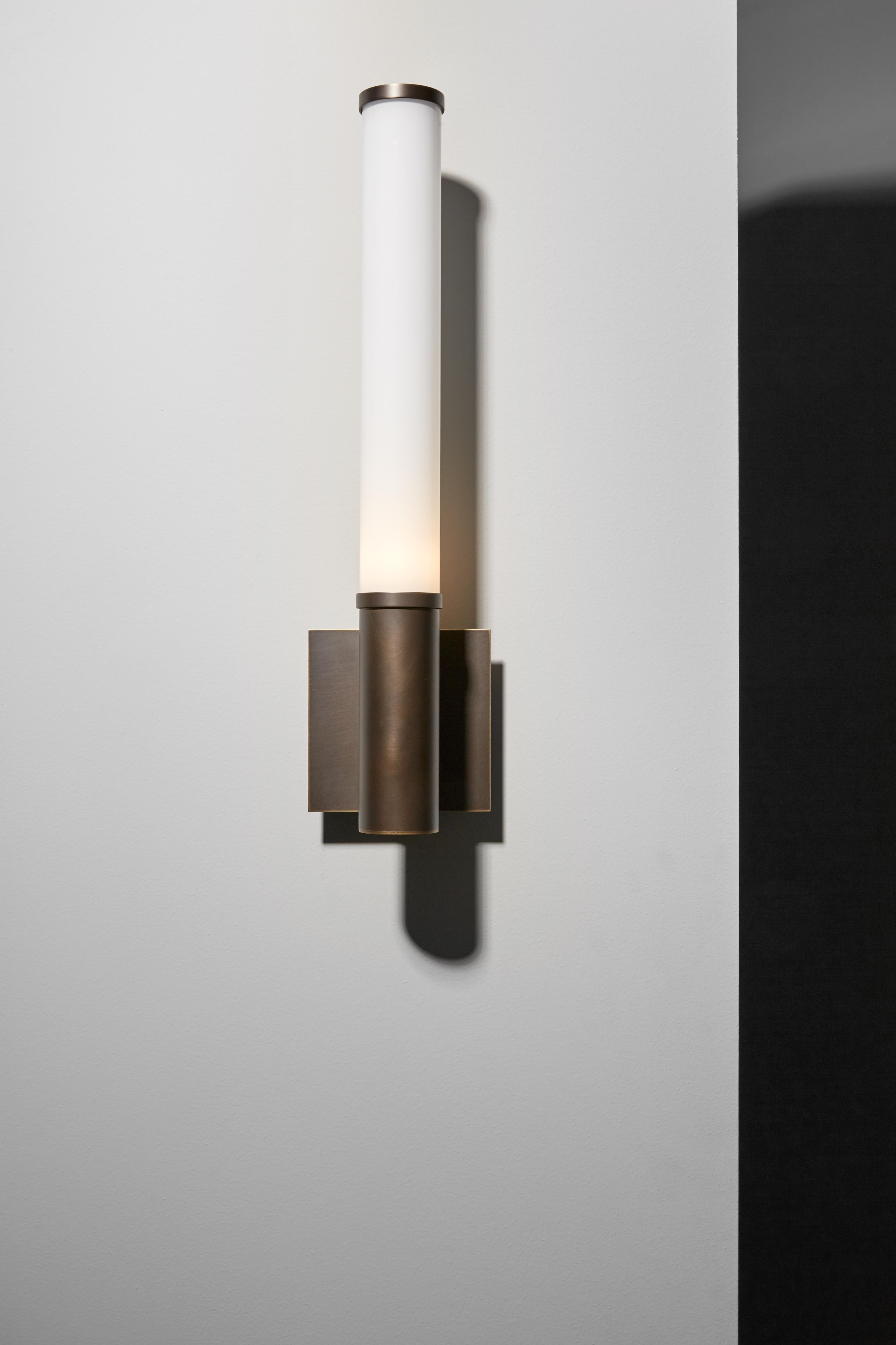 Wall lamp with diffused light. Dark burnished brass structure and white Murano blown glass diffuser.

Location: Interior
Light source: 1×5W G9 LED 350lm 2700°K
Voltage: 110 - 120 V / 220 - 240 V
Frequency: 50 - 60 Hz
Dimmable: Yes (bulbs