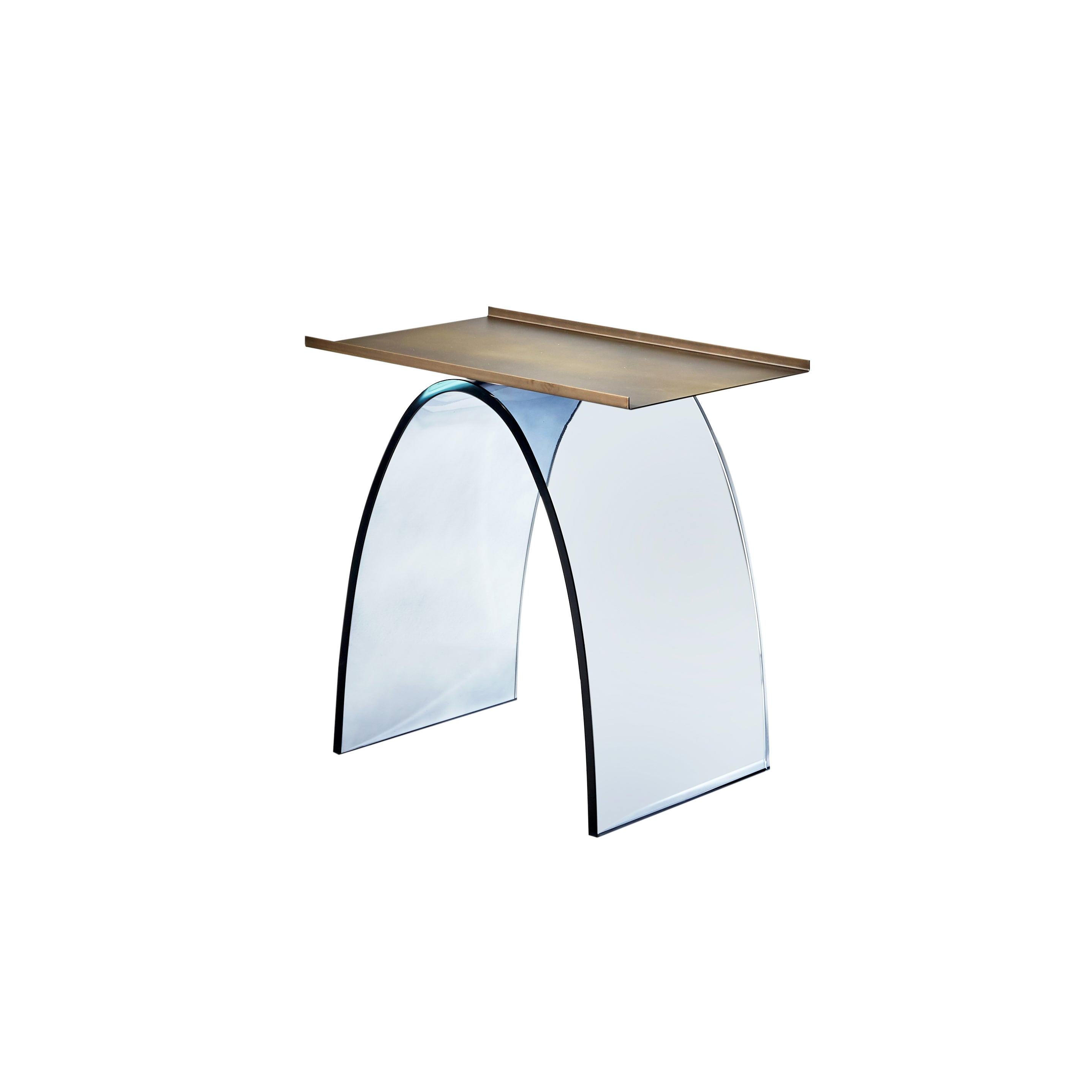 Table basse VeniceM Wave en verre et plateau en laiton par Massimo Tonetto en vente