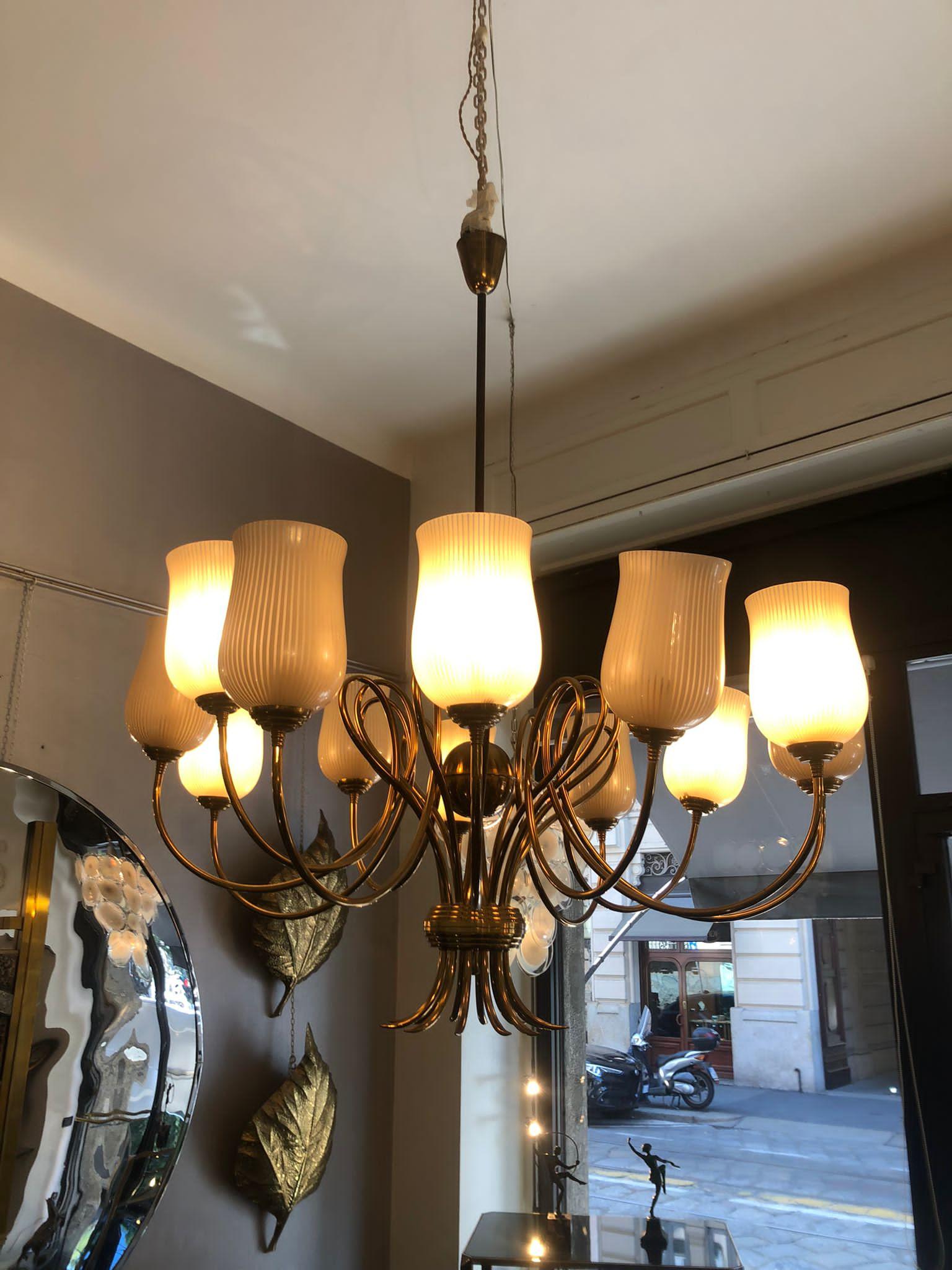 Italian Venini 1940s Brass Arms and Blown Glass Lampshades Chandelier, Attributed