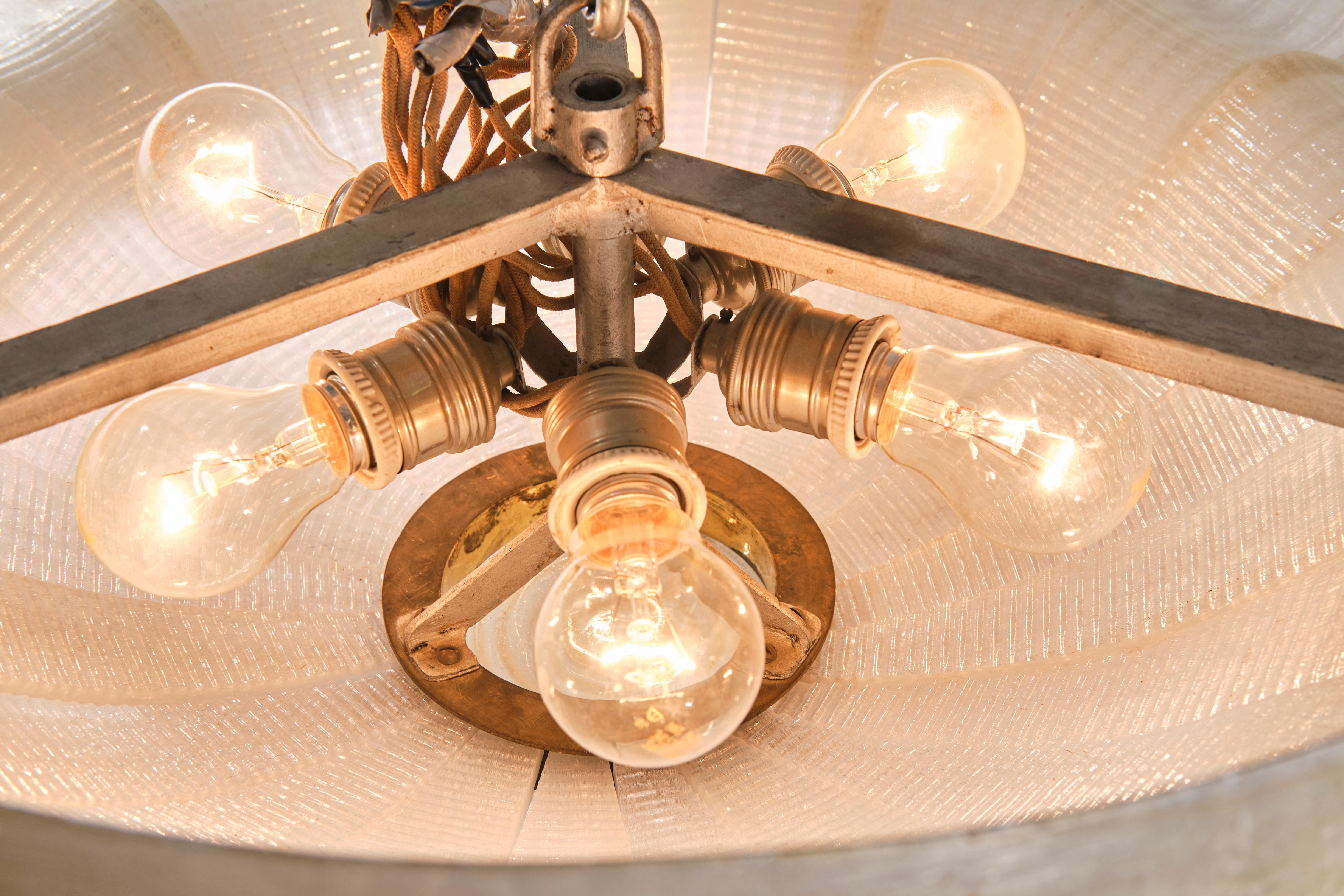 Venini 1940s Ceiling Lamp, Murano Cordonato Glass and Brass, Italian Design For Sale 6