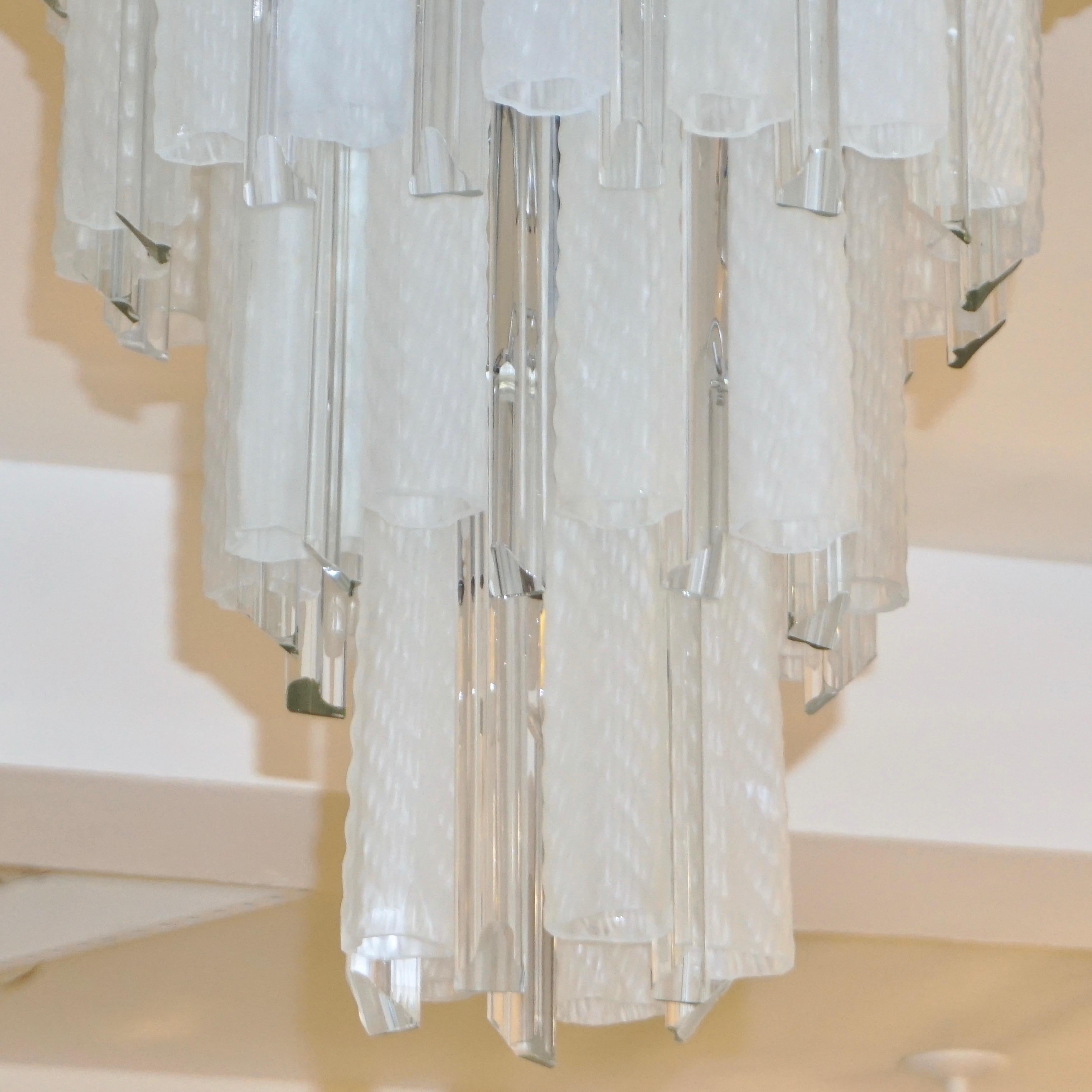 Art Glass Venini 1960s Cylinder Crystal and White Murano Glass Round Chandelier on Nickel For Sale