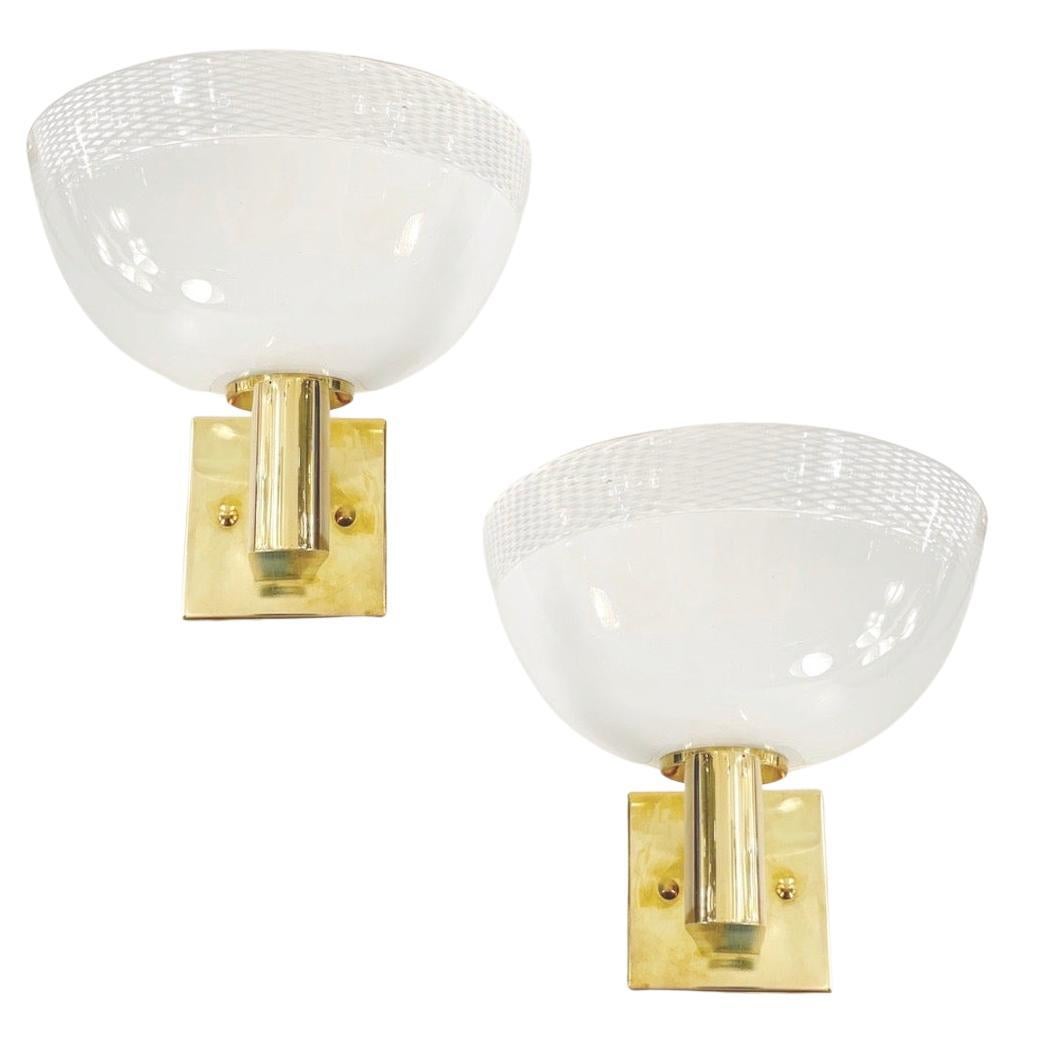 Venini Style 1970s Italian Art Deco Design White Murano Glass Bowl Brass Sconces en vente