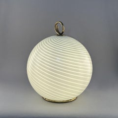 Venini Filigrana White Glass Spherical Table Lamp, Italy 1960
