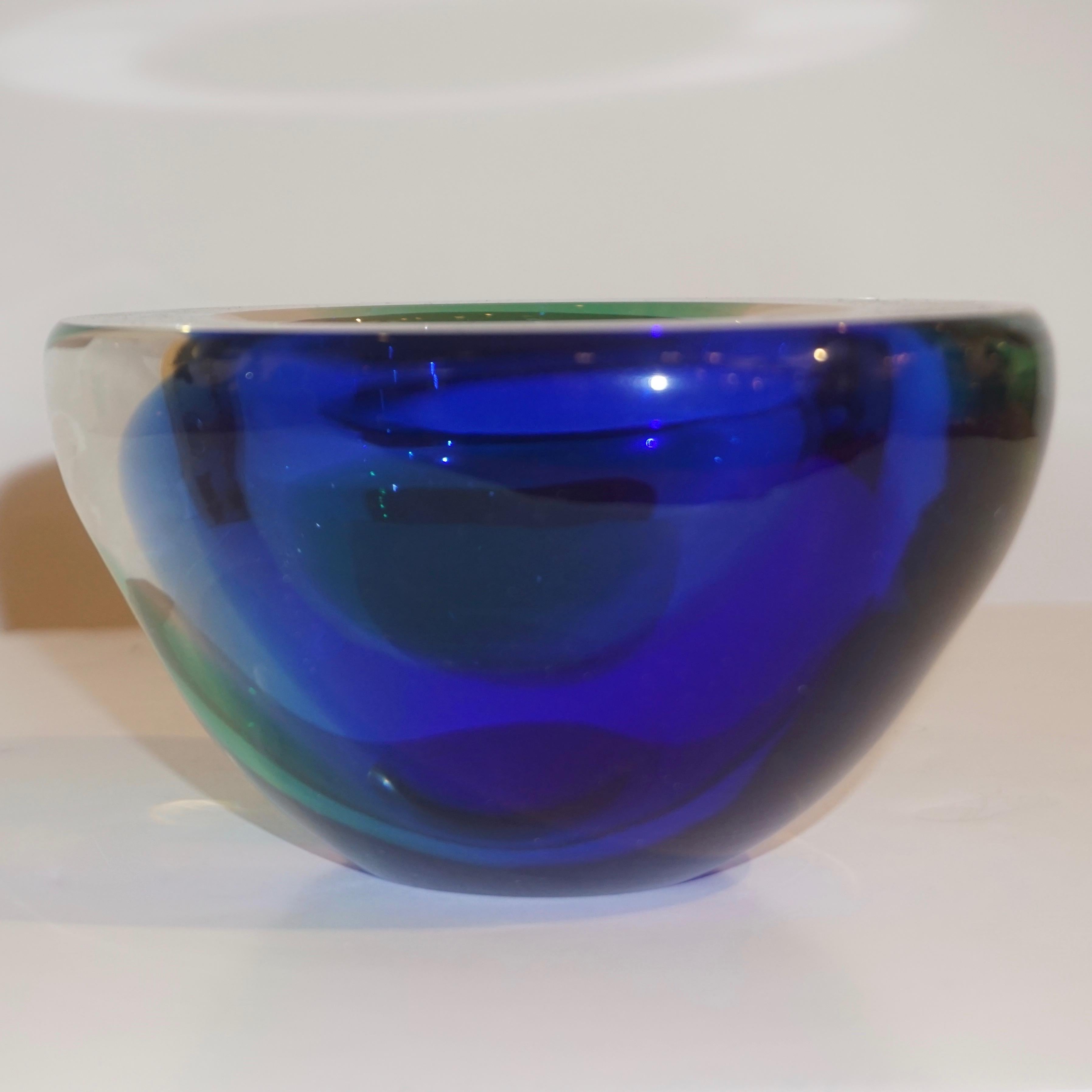 Venini 1970s Italian Murano Glass Geometric Oval Blue Green Murano Glass Bowl 4