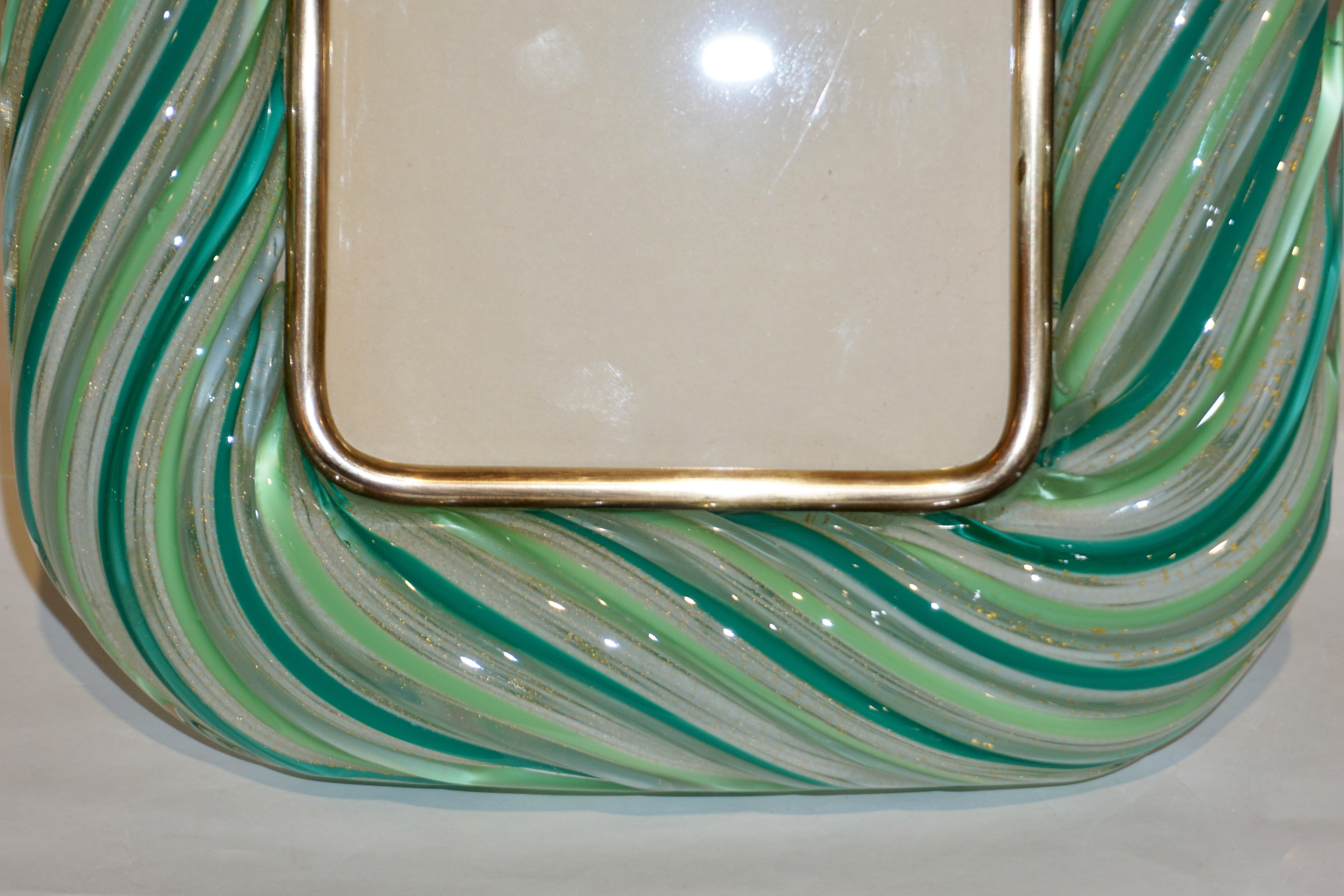 Hand-Crafted Venini 1970s Vintage Italian Green White Gold Filigrana Murano Glass Photo Frame
