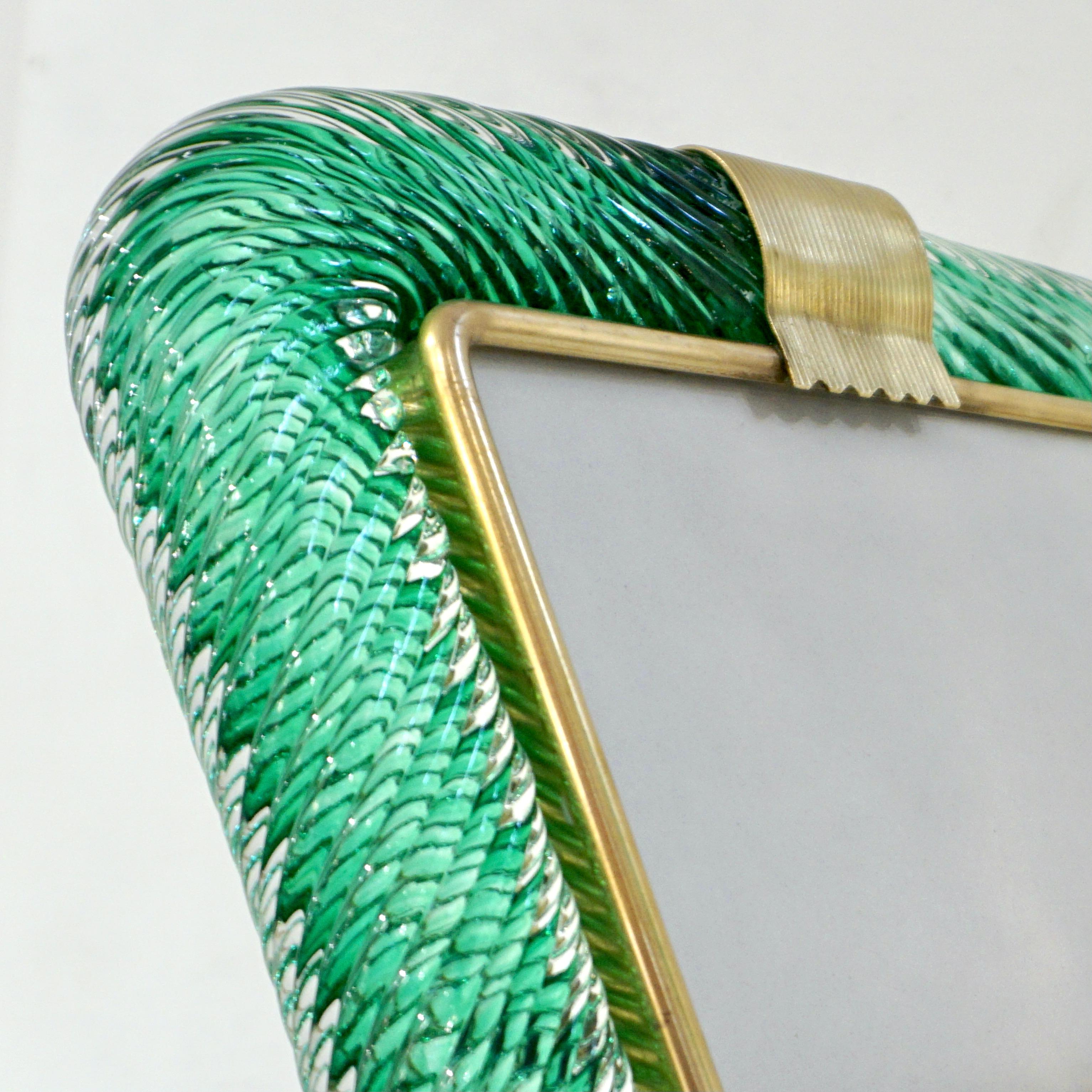 Hand-Crafted Venini 1980s Italian Vintage Emerald Green Murano Glass and Brass Photo Frame