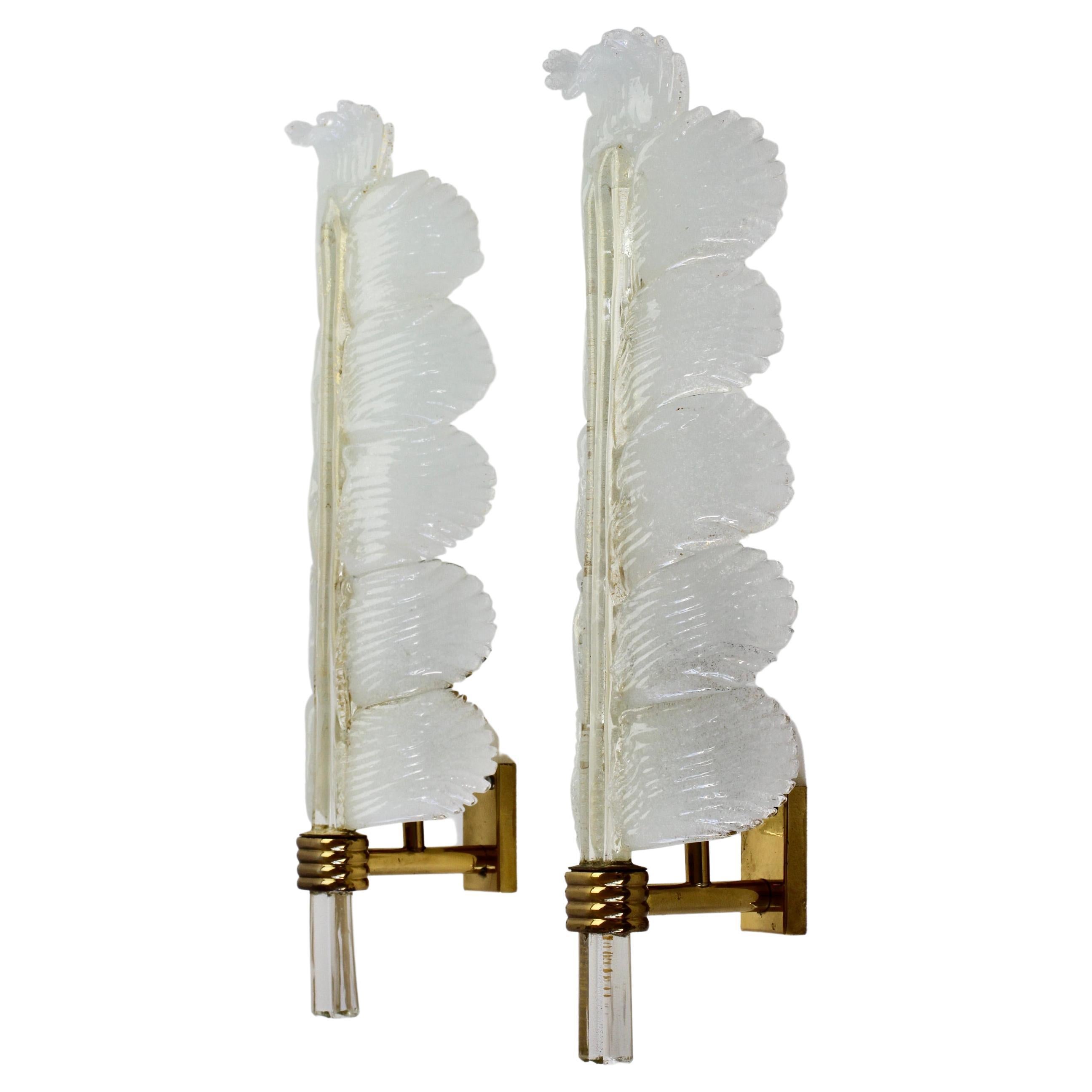 Venini 'attr.' Pair of Gold Leaf Murano Glass Brass Sconces, Wall Lights c.1940s