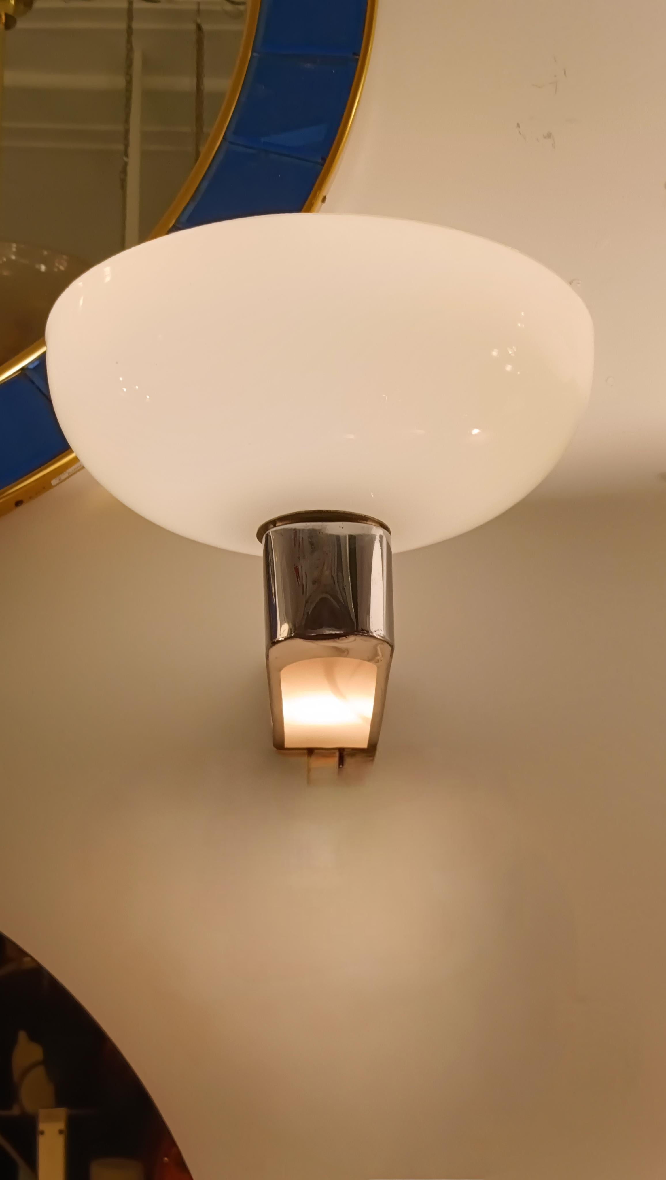Venini Attrib. Lámpara de pared de latón cromado y cristal de Murano, Italia años 50 Mid-20th Century en venta