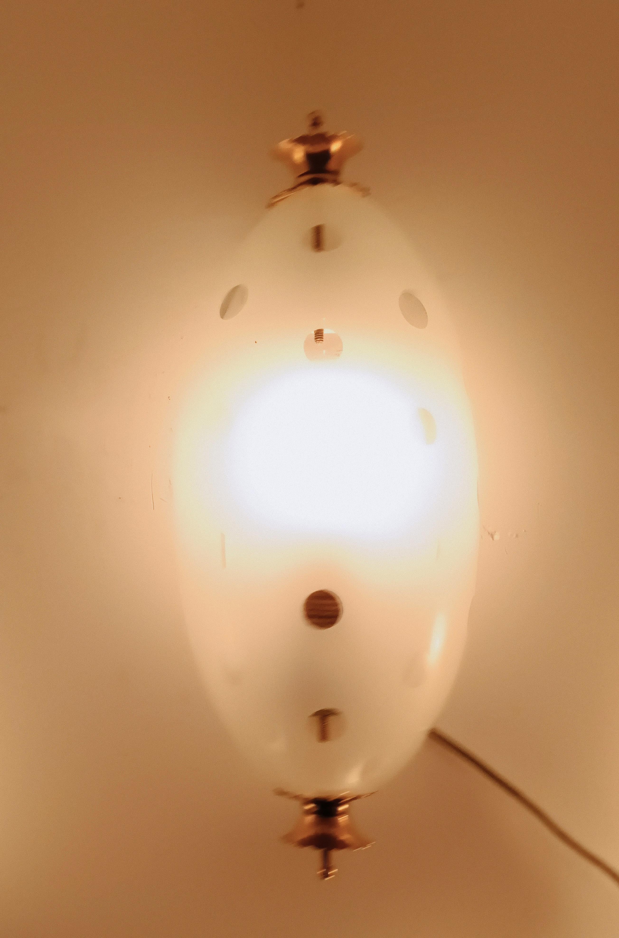 Venini Attrib. Aplique de cristal de Murano y latón, Italia años 40 Latón en venta