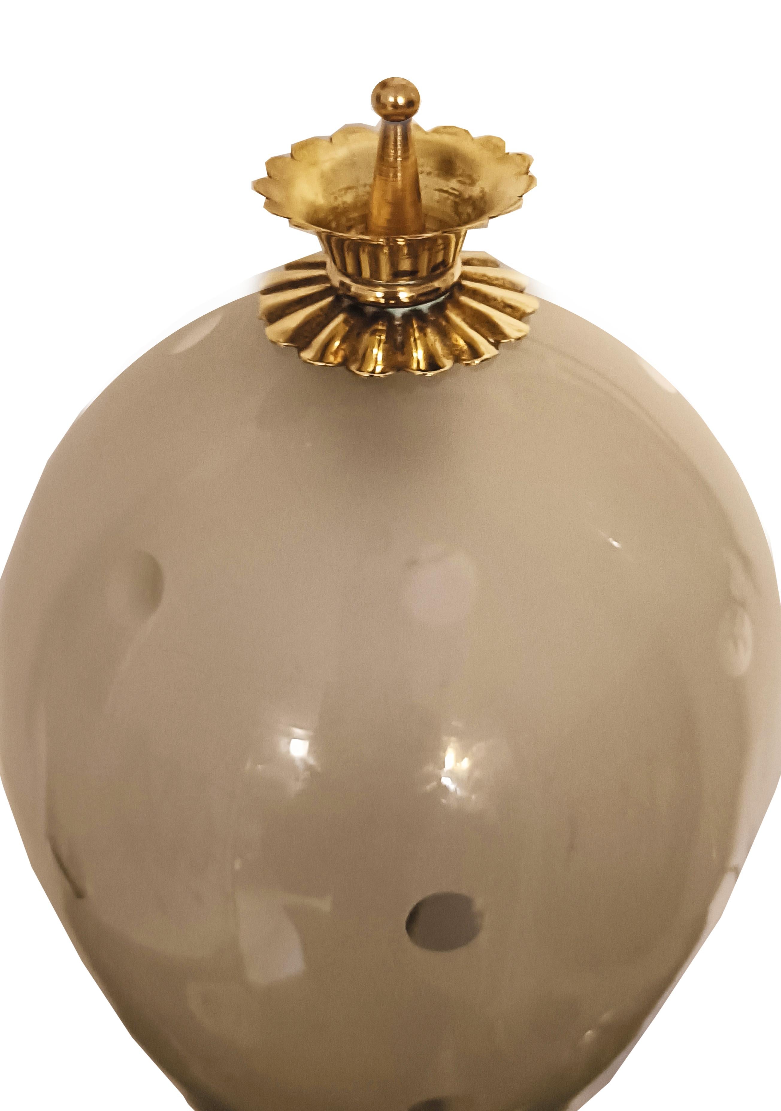 Italian Venini Attrib.Paire d'appliques en verre de Murano et laiton, Italie 40 en vente