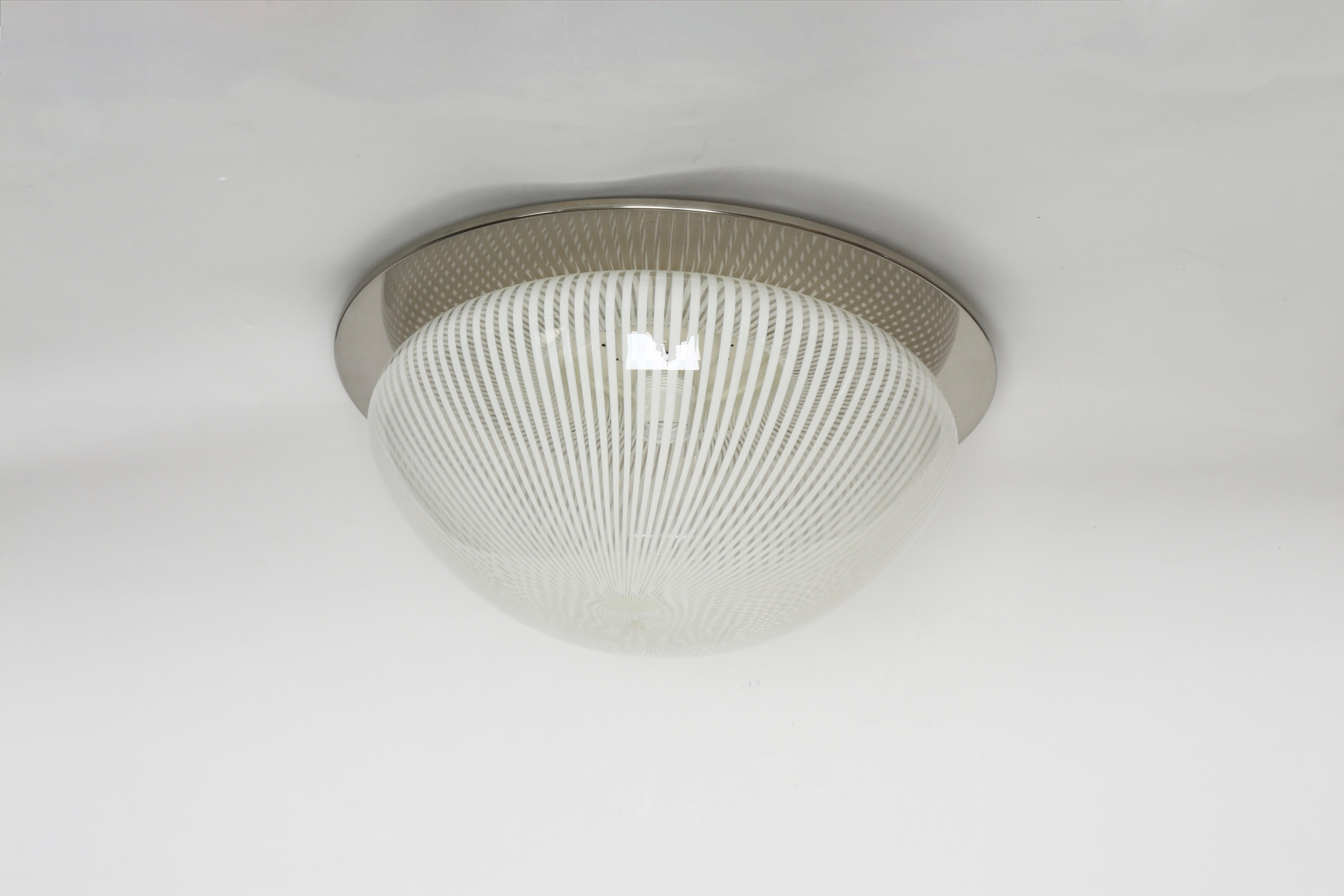 Venini attributed Murano Glass flush mount light, Iatly circa 1960s For Sale 7