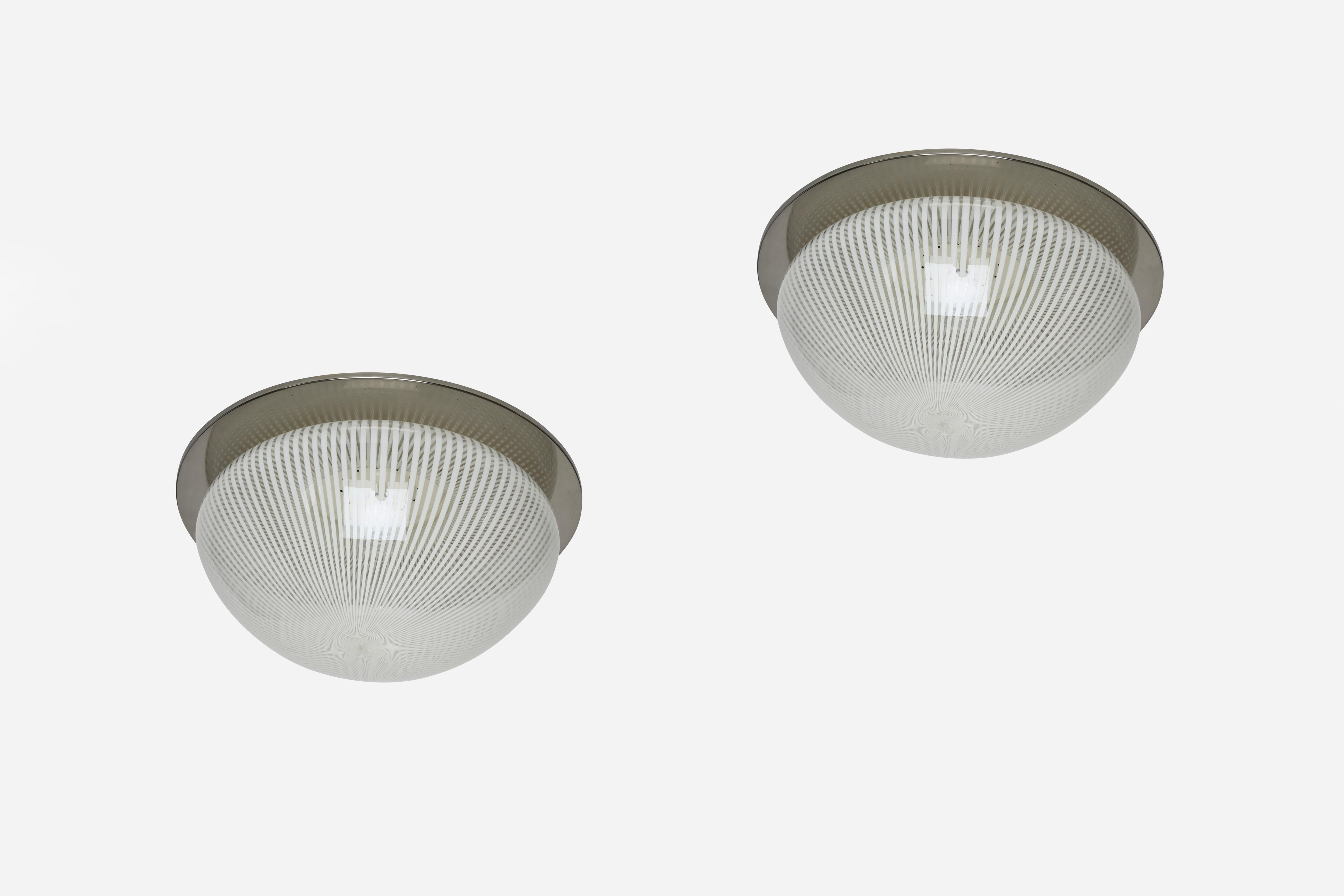 Mid-Century Modern Venini attributed Murano Glass flush mount light, Iatly circa 1960s For Sale