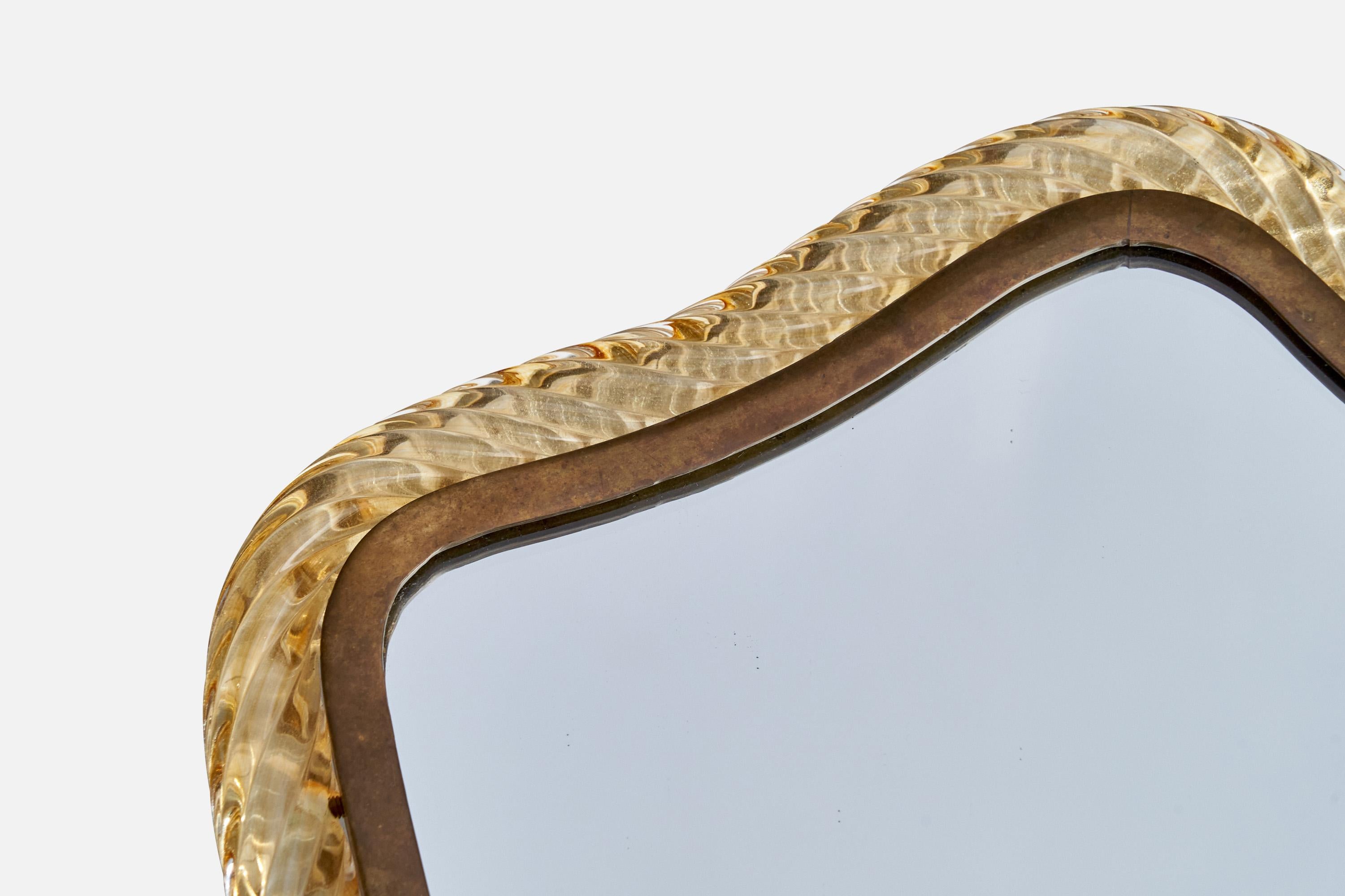 Venini Attribution, Specchio da tavolo, vetro di Murano giallo, ottone, Italia, anni '40 in vendita 2