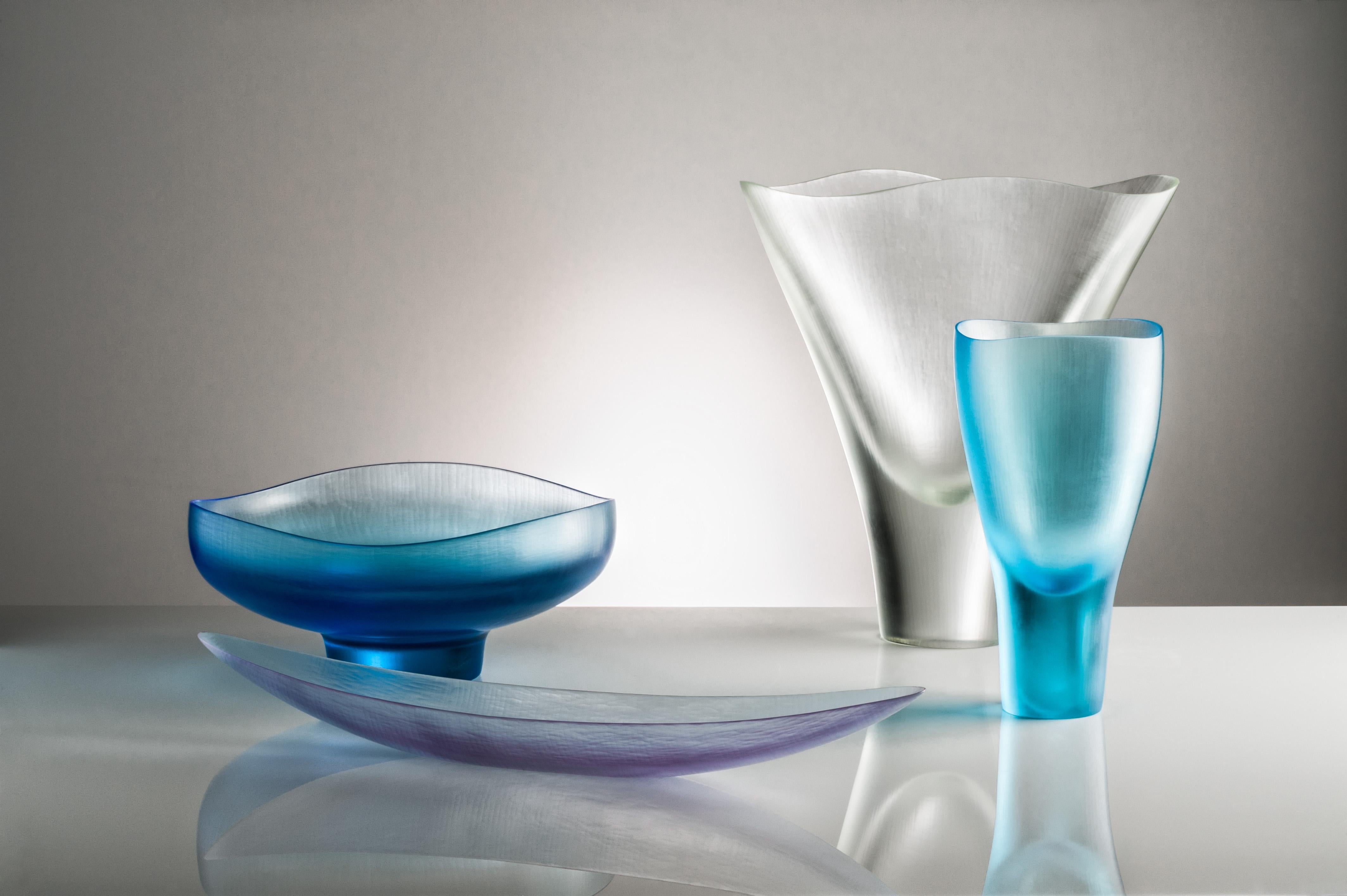 Italian Venini Battuti Glass Vase in Blue by Tobia Scarpa & Ludovico Diaz de Santillana For Sale