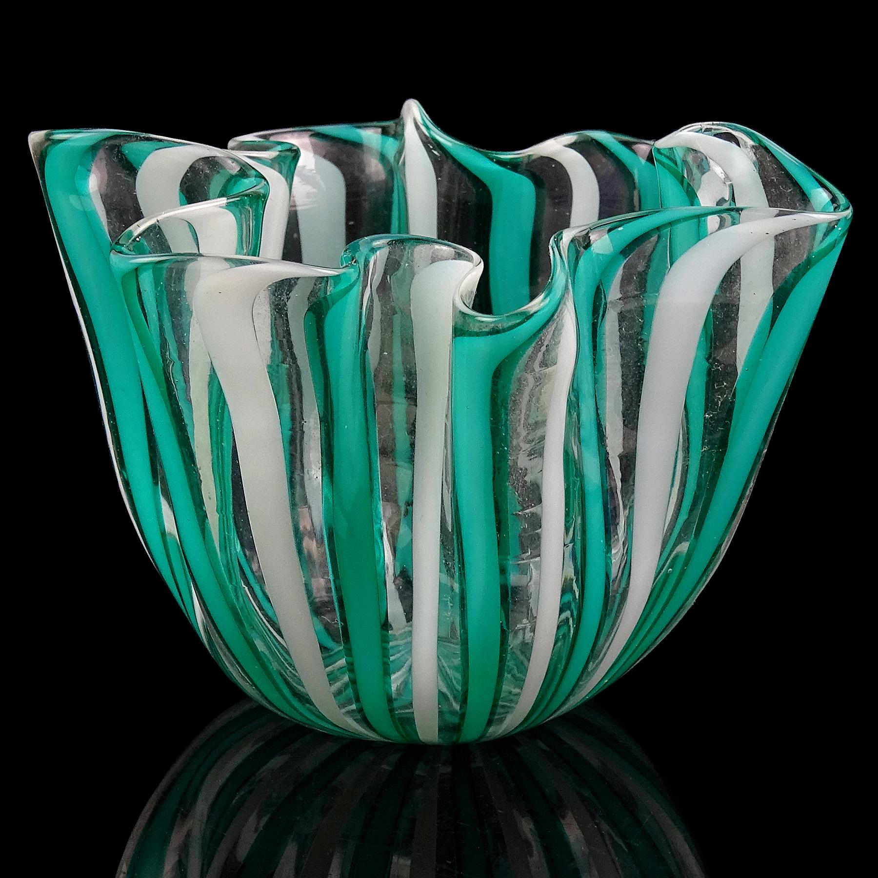 Beautiful vintage Murano hand blown Filigrana stripes Italian art glass mini decorative fazzoletto handkerchief vase. Documented to designer Fulvio Bianconi, for the Venini Company, circa 1950. The vase has white and teal green stripes alternating