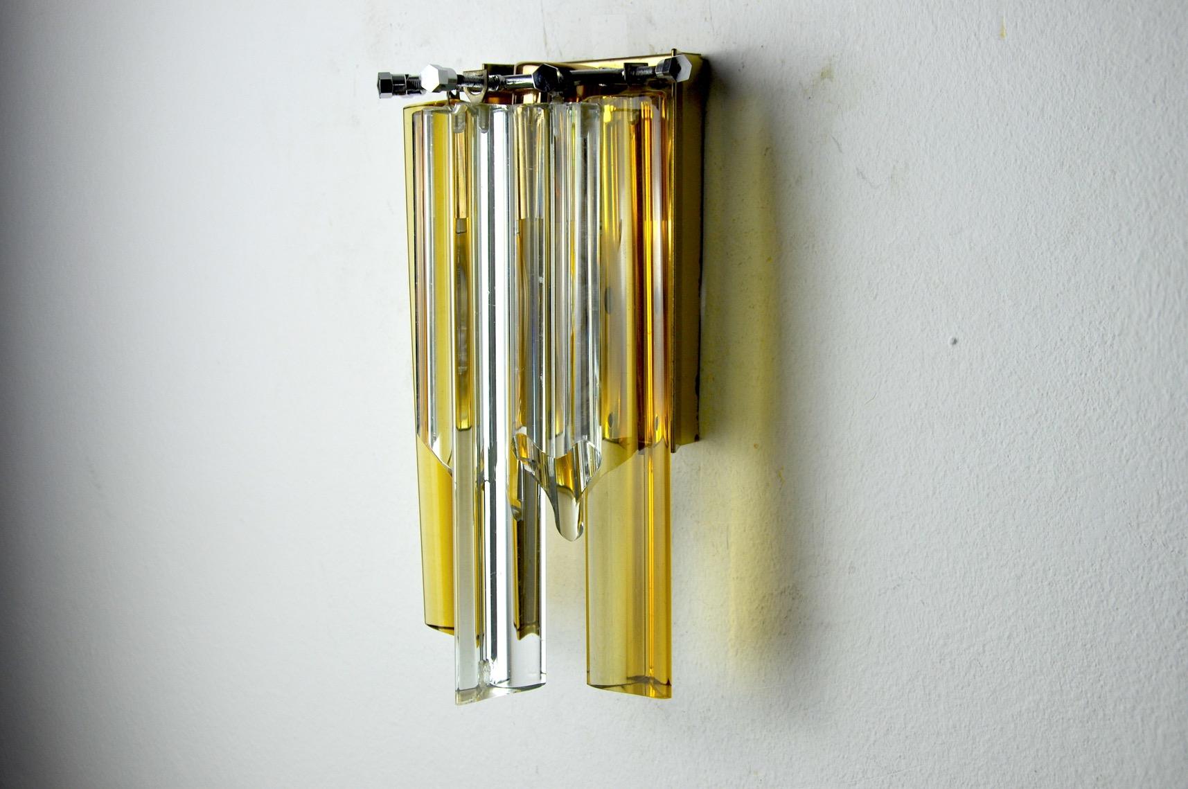 Lámpara de pared Venini Bicolor, Italia, 1970 Regencia de Hollywood en venta