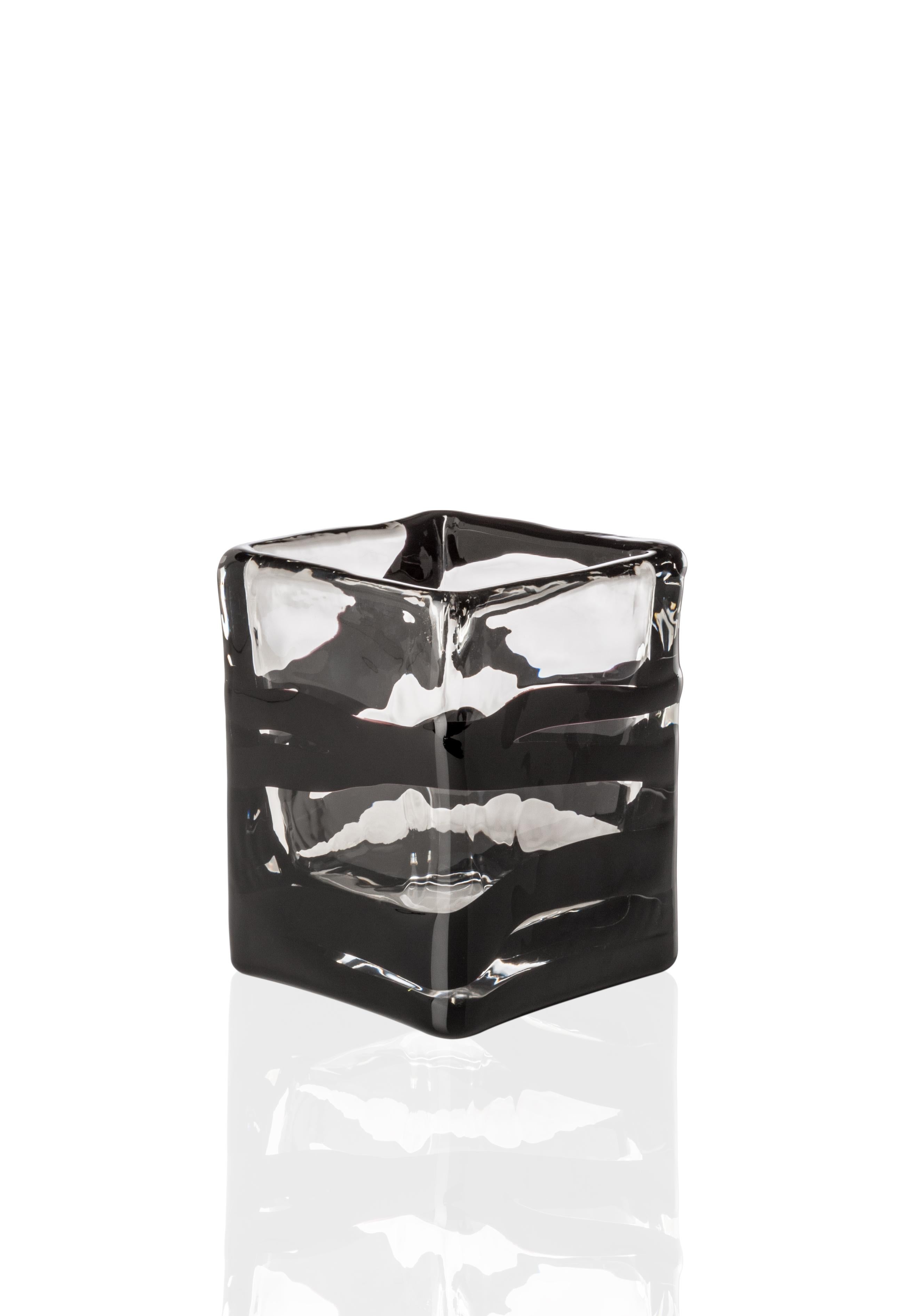 Venini glass vase in transparent crystal with black decoration designed by Peter Marino in 2017. Perfect for indoor home decor as container or statement piece for any room. Limited edition of only 349 works in stock.

Dimensions: 12 cm D x 12 cm W