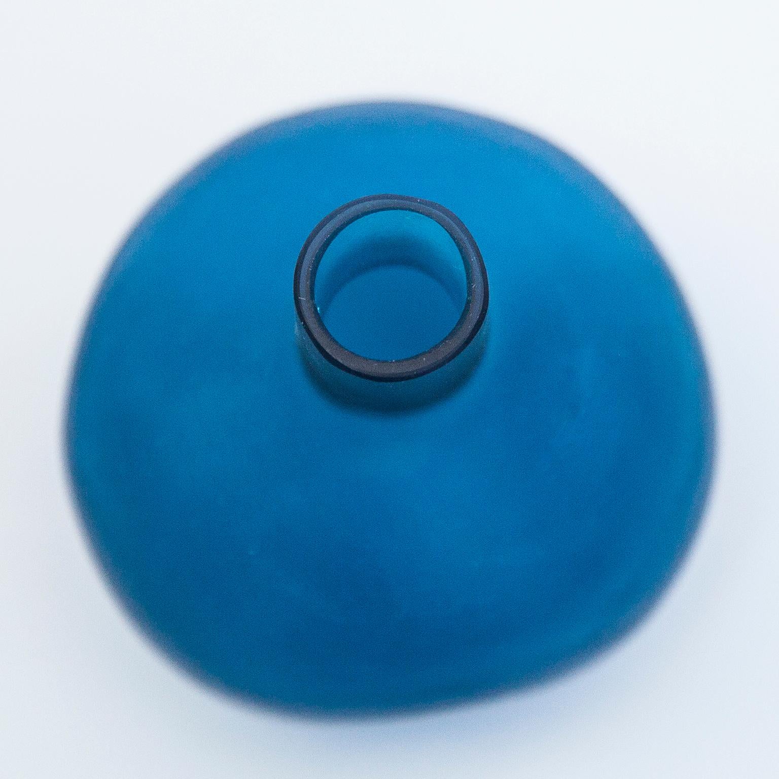 Flacon en verre de Murano bleu de Venini, 1968 Excellent état - En vente à Munich, DE