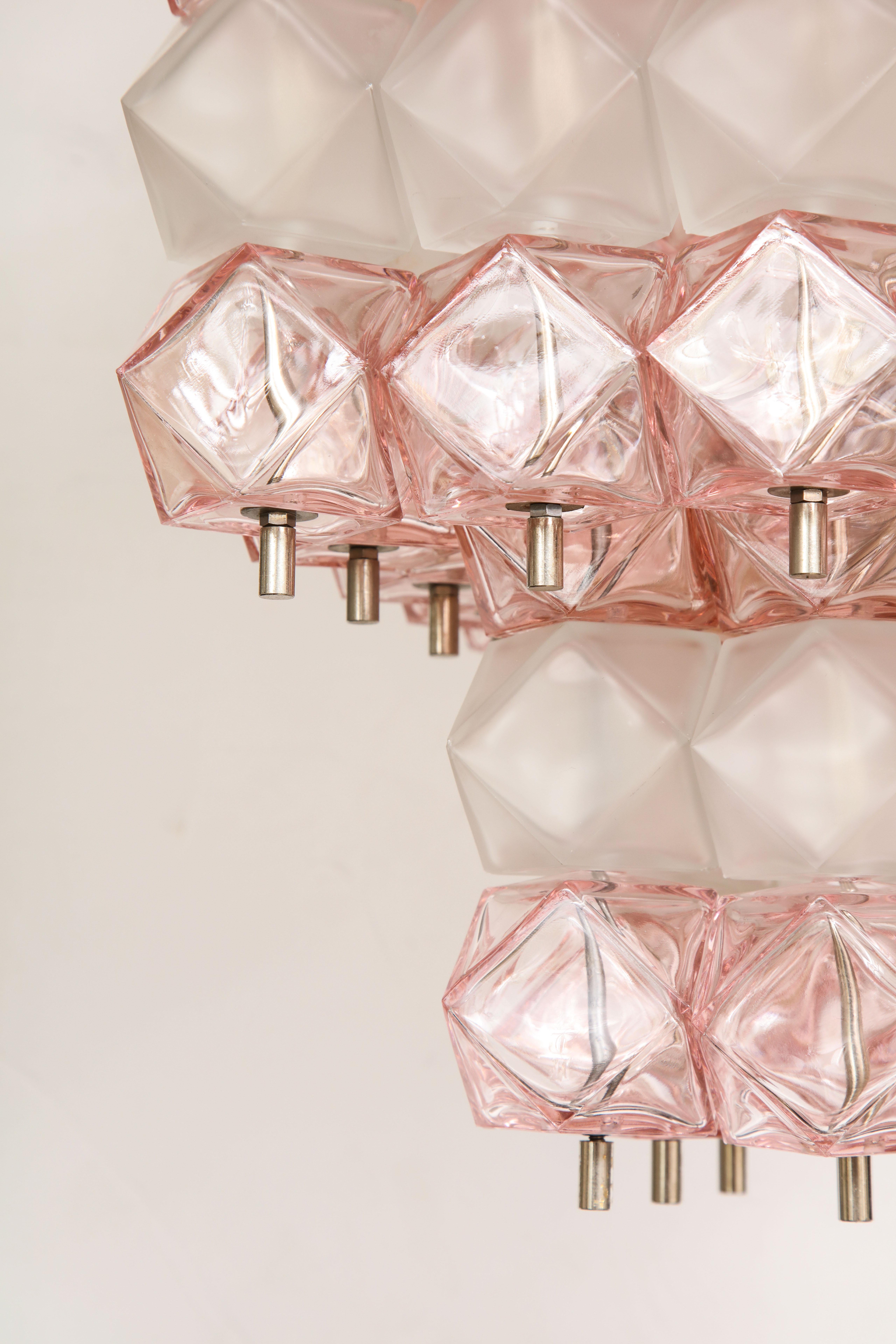 Venini Blush Pink, White Murano Glass Polyhedral Chandelier In Excellent Condition In New York, NY