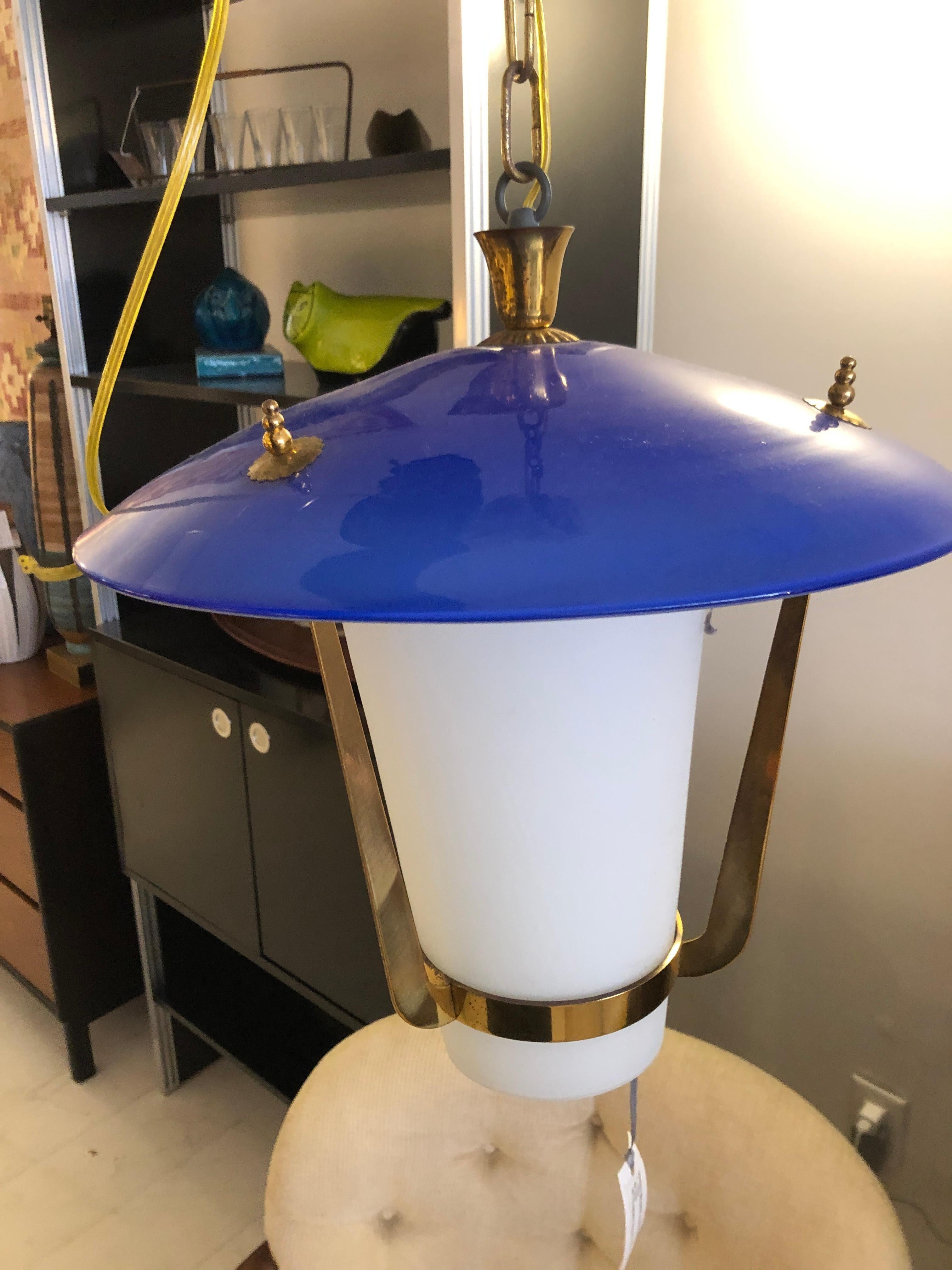 Venini Brass and Cased Glass Lantern In Good Condition For Sale In Brooklyn, NY