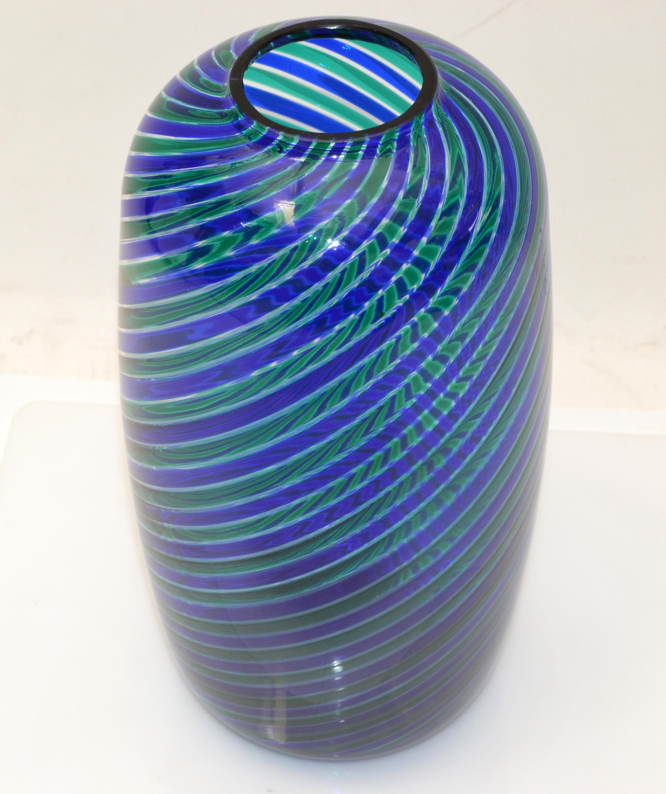 Venini Bulgarov 1970 Blue & Green Color Striped Blown Murano Glass Vase, Italy For Sale 6