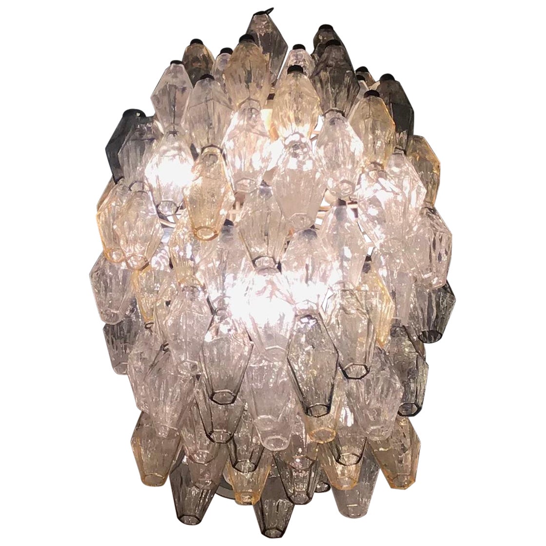 VENINI Carlo Scarpa Poliedri. Lustre en laiton, verre de Murano et fer, 1955, Italie