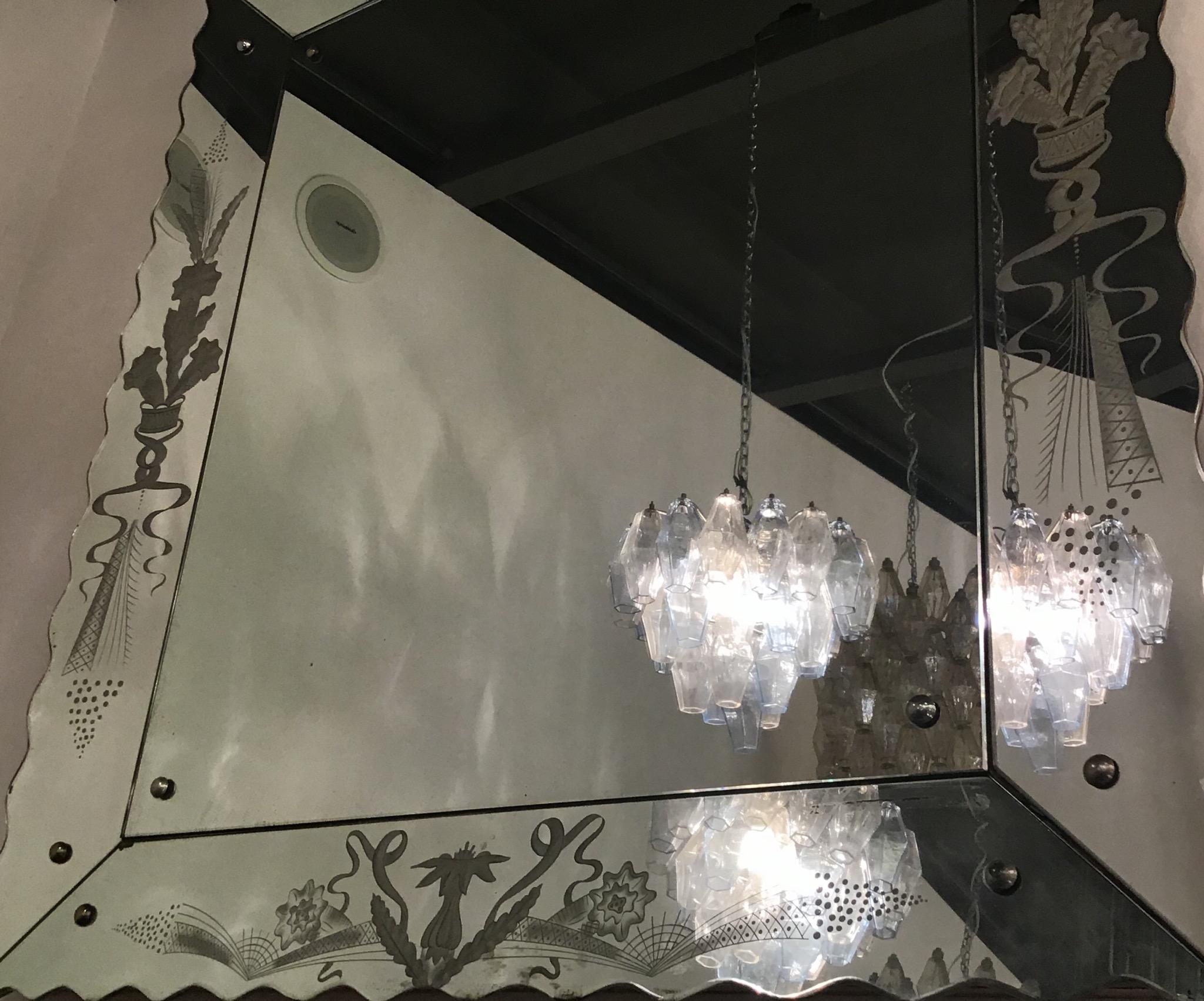 Venini Carlo Scarpa Poliedri couple chandeliers Murano glass, 1950, Italy.