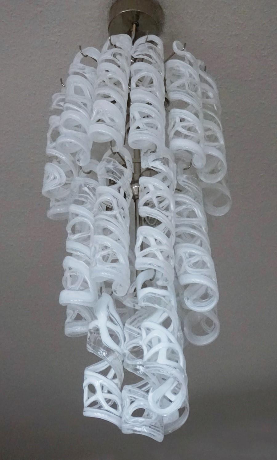 Venini Cascade-Kronleuchter aus mundgeblasenem Muranoglas mit sechs Leuchten, Italien, 1960er Jahre (20. Jahrhundert) im Angebot