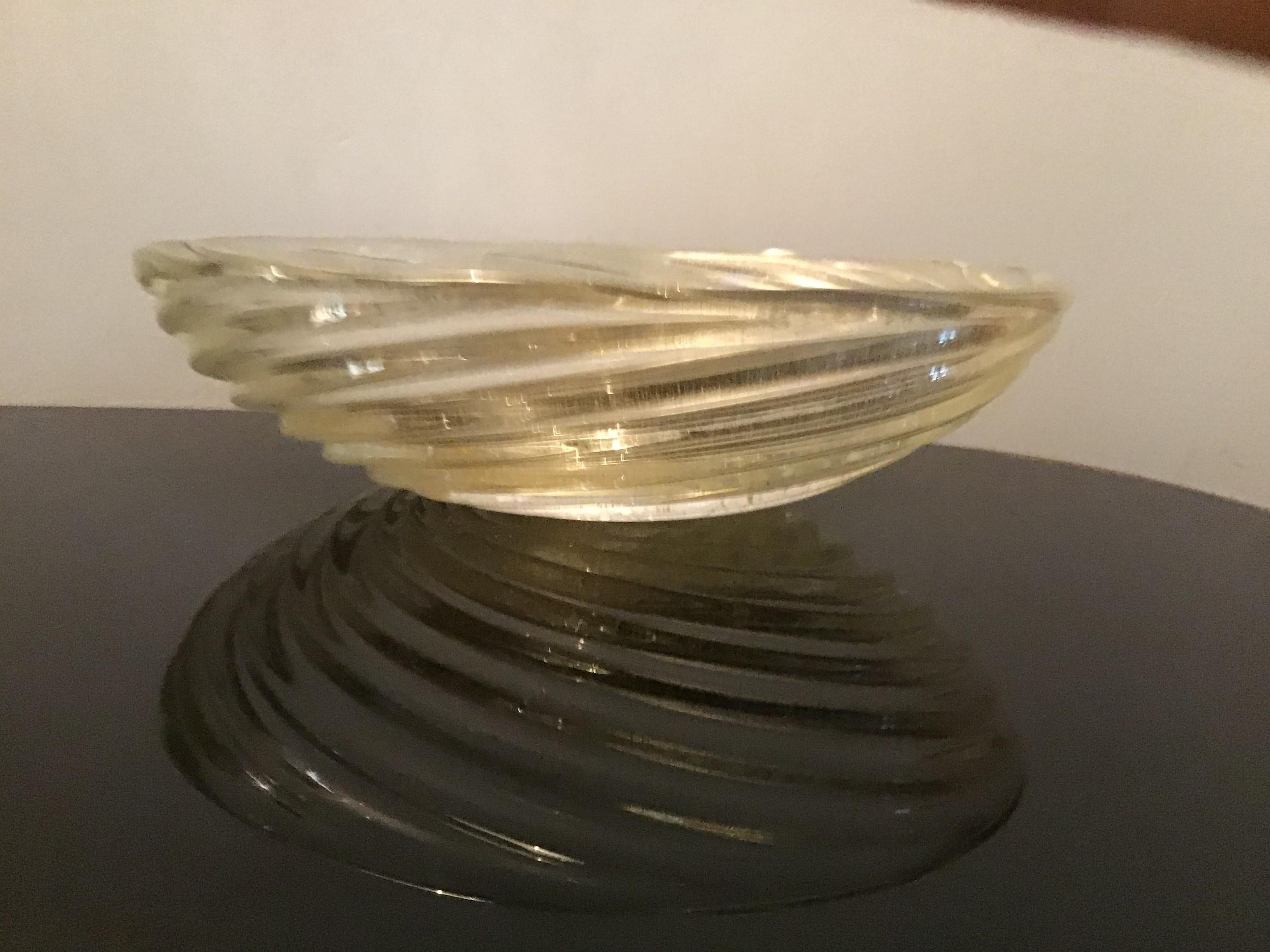 Venini Centerpiece Murano Glass Gold, 1940, Italy  In Excellent Condition For Sale In Milano, IT