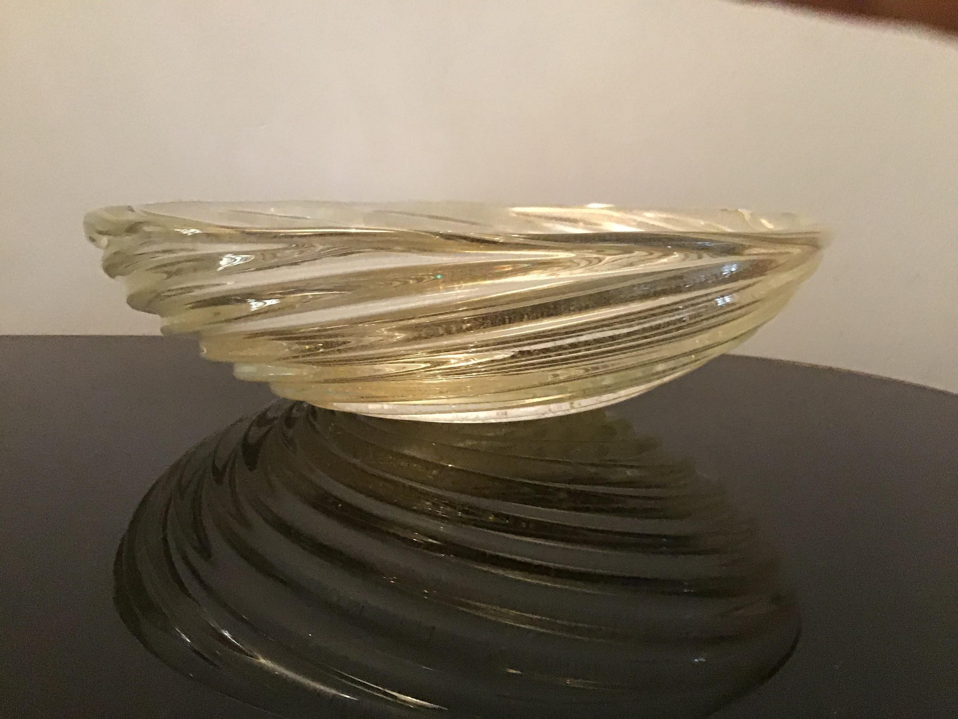 Mid-20th Century Venini Centerpiece Murano Glass Gold, 1940, Italy  For Sale