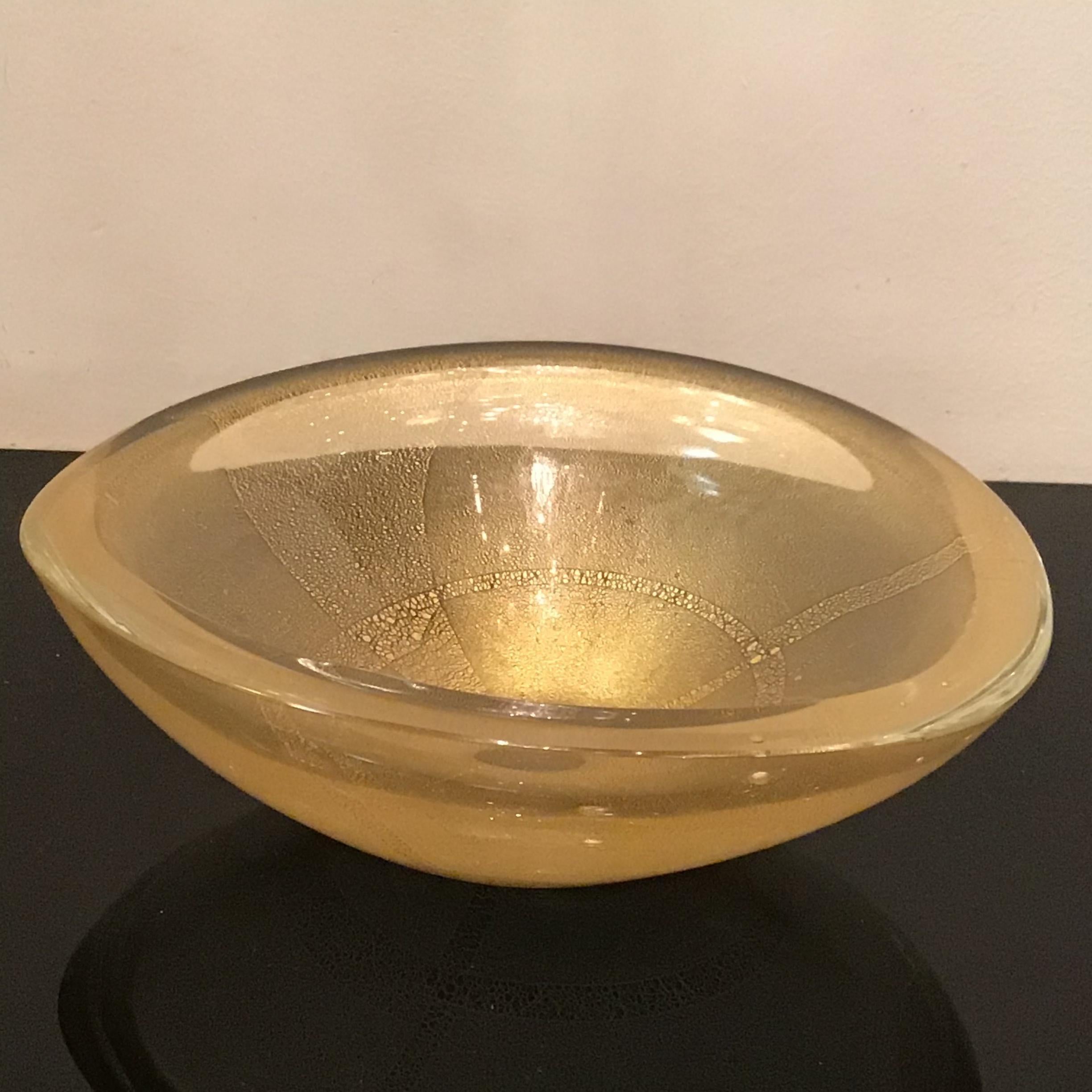 Venini Centerpiece Murano Glass Gold 1950 Italy For Sale 7