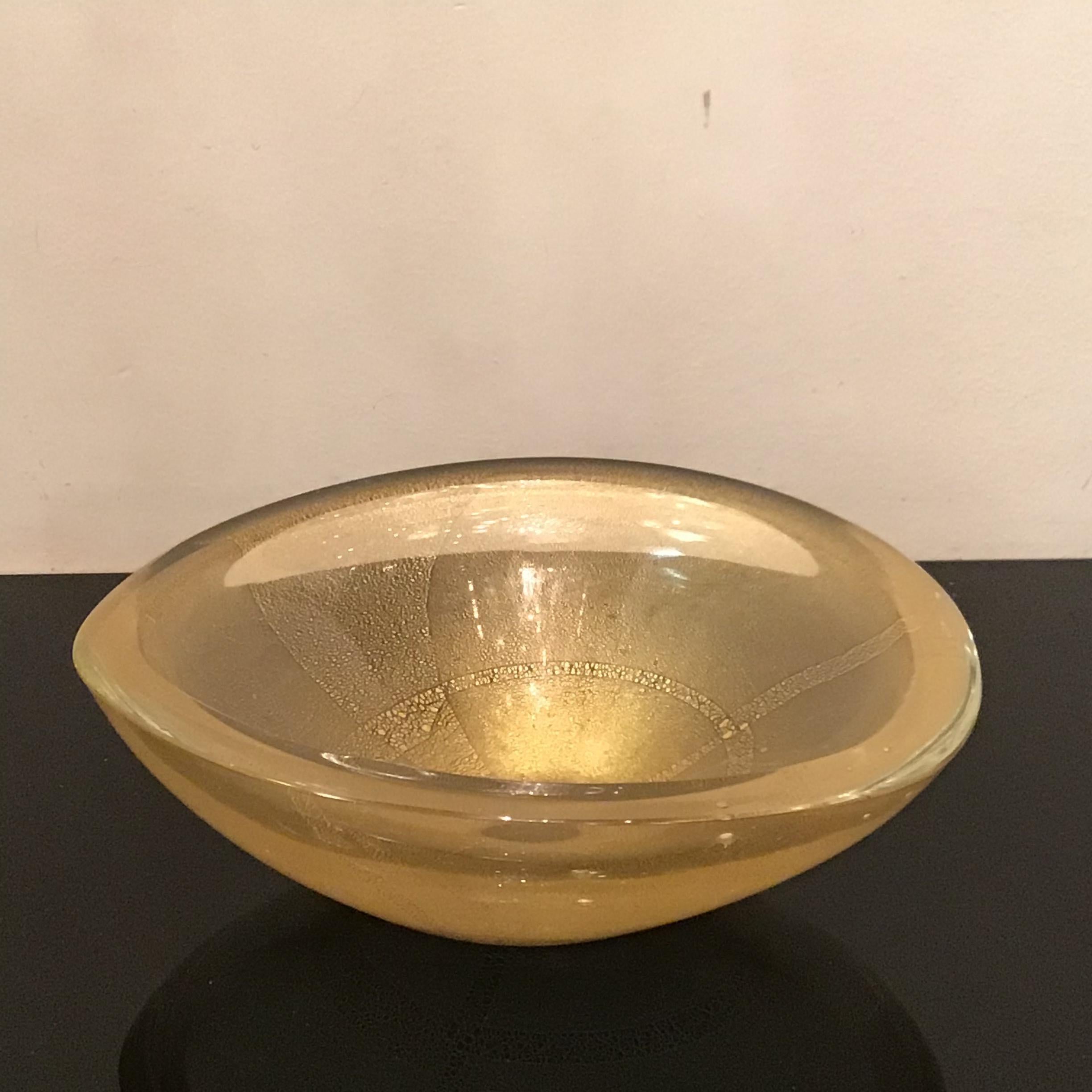 Venini Centerpiece Murano Glass Gold 1950 Italy For Sale 3