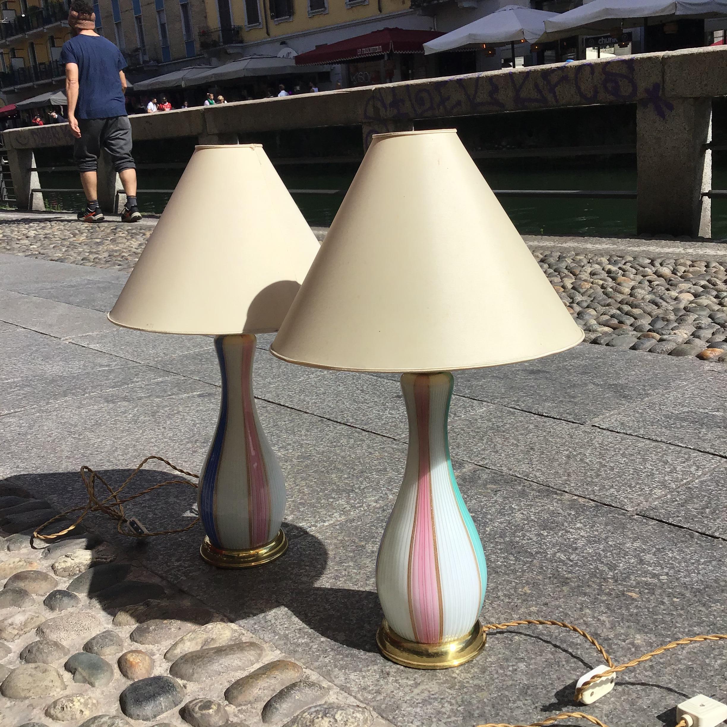 VENINI Paar Tischlampen aus Muranoglas Goldeinschlüsse Messing (Italian) im Angebot