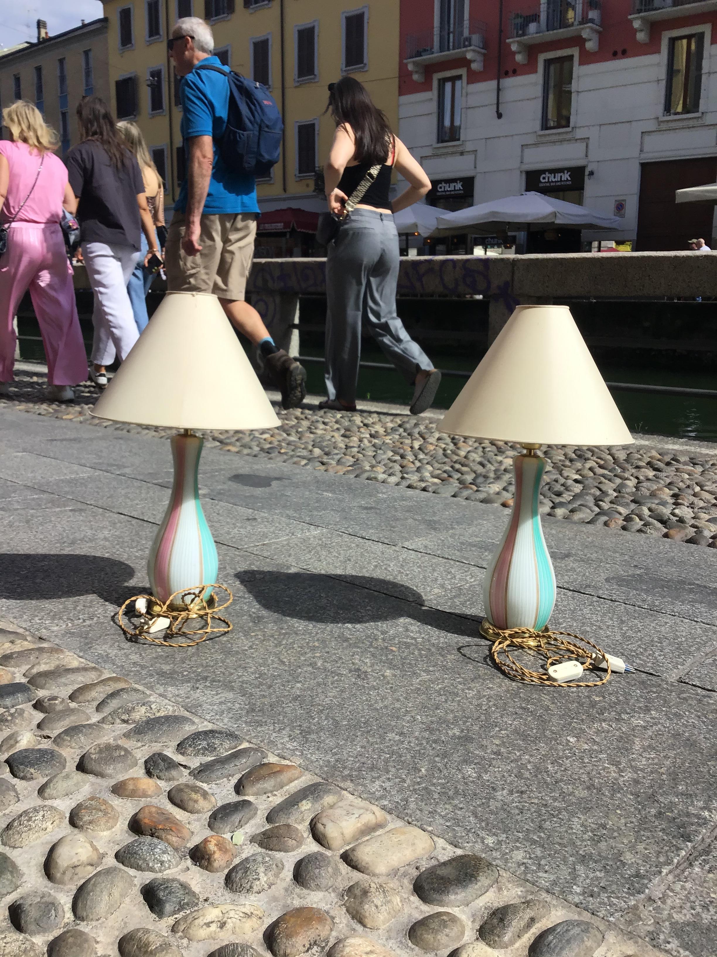 VENINI Paar Tischlampen aus Muranoglas Goldeinschlüsse Messing (Mid-20th Century) im Angebot