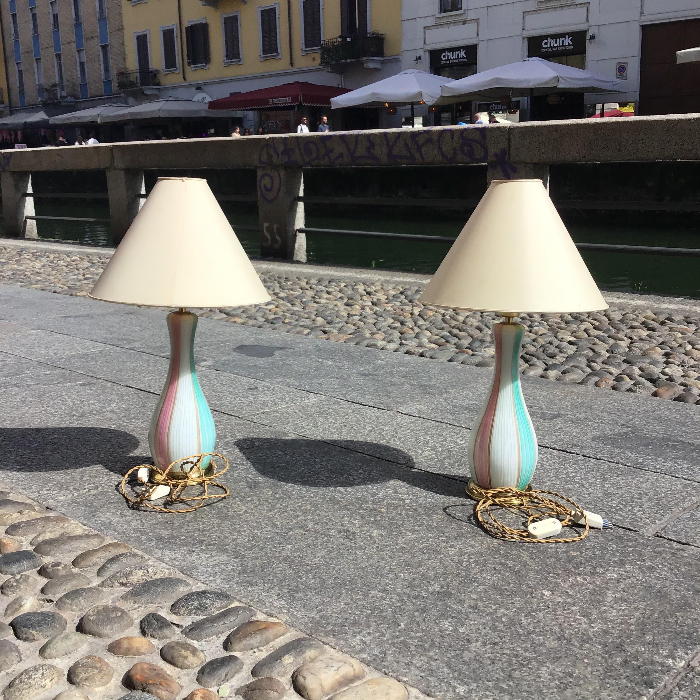 VENINI Paar Tischlampen aus Muranoglas Goldeinschlüsse Messing im Angebot 1