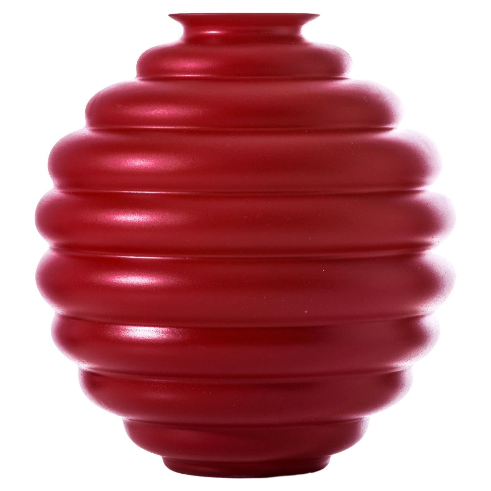 Venini Deco Sabbiato Glass Vase in Red by Napoleone Martinuzzi For Sale