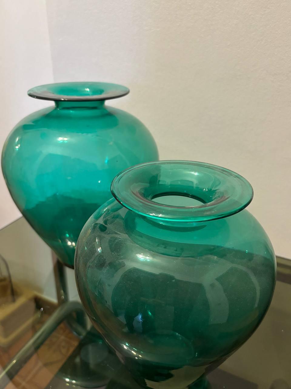 Venini, elegante coppia di vasi in vetro di murano 1960 In condizioni buone in vendita a Palermo, IT