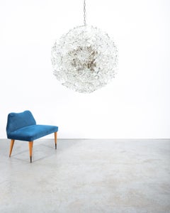 Venini Esprit Toni Zuccheri XL Original Glass Flower Chandelier, Italy 1970