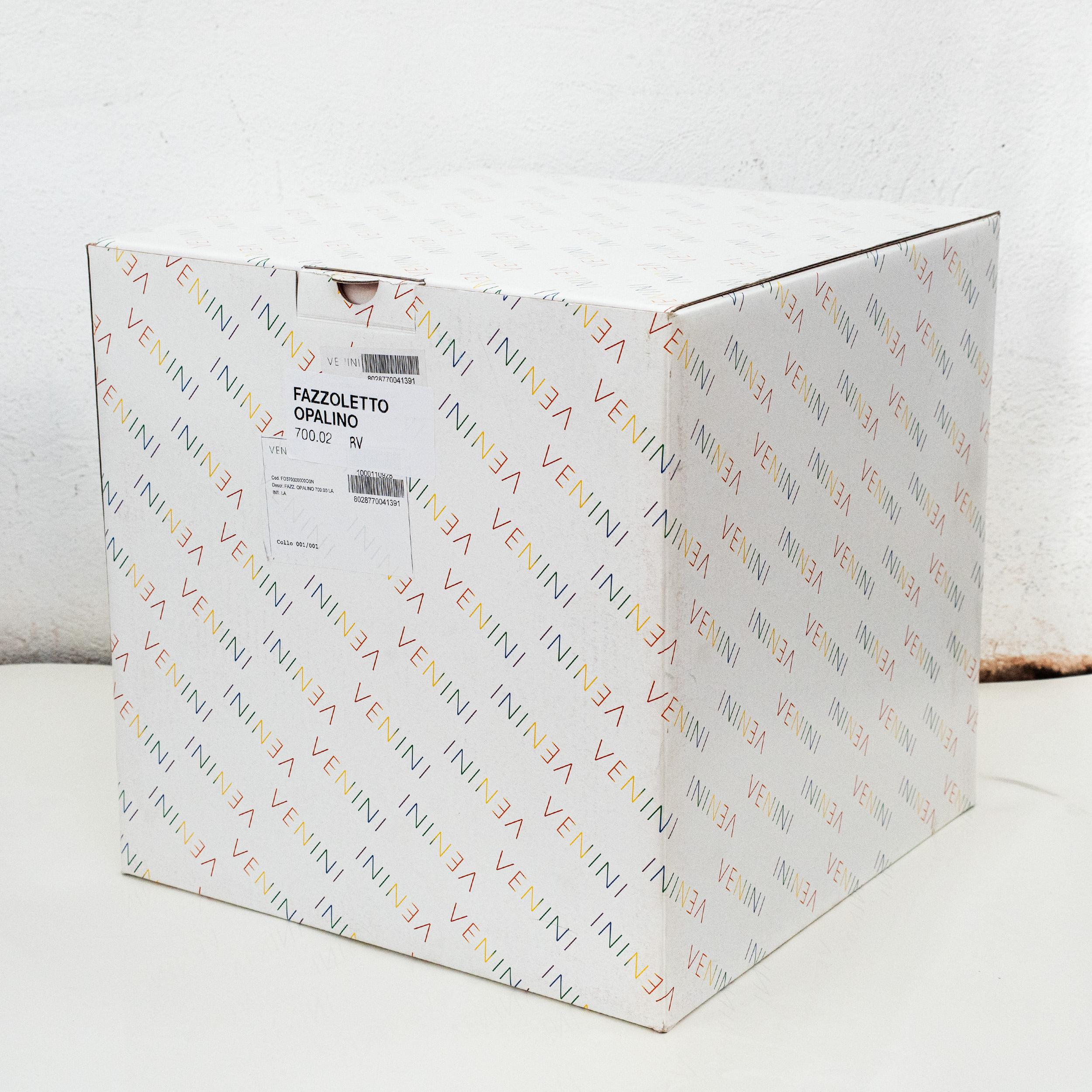 VENINI Fazzoletto Red Murano Glass Signed 2005, handmade in Italy im Angebot 1