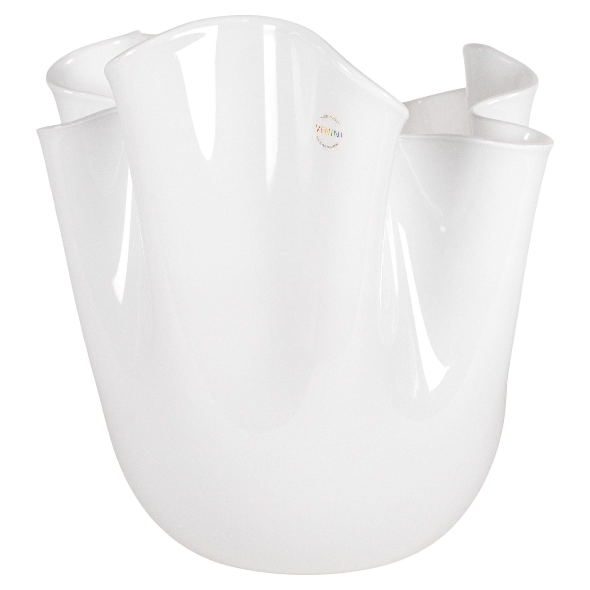 VENINI Fazzoletto White Murano Glass Signed 2014, handmade in Italy