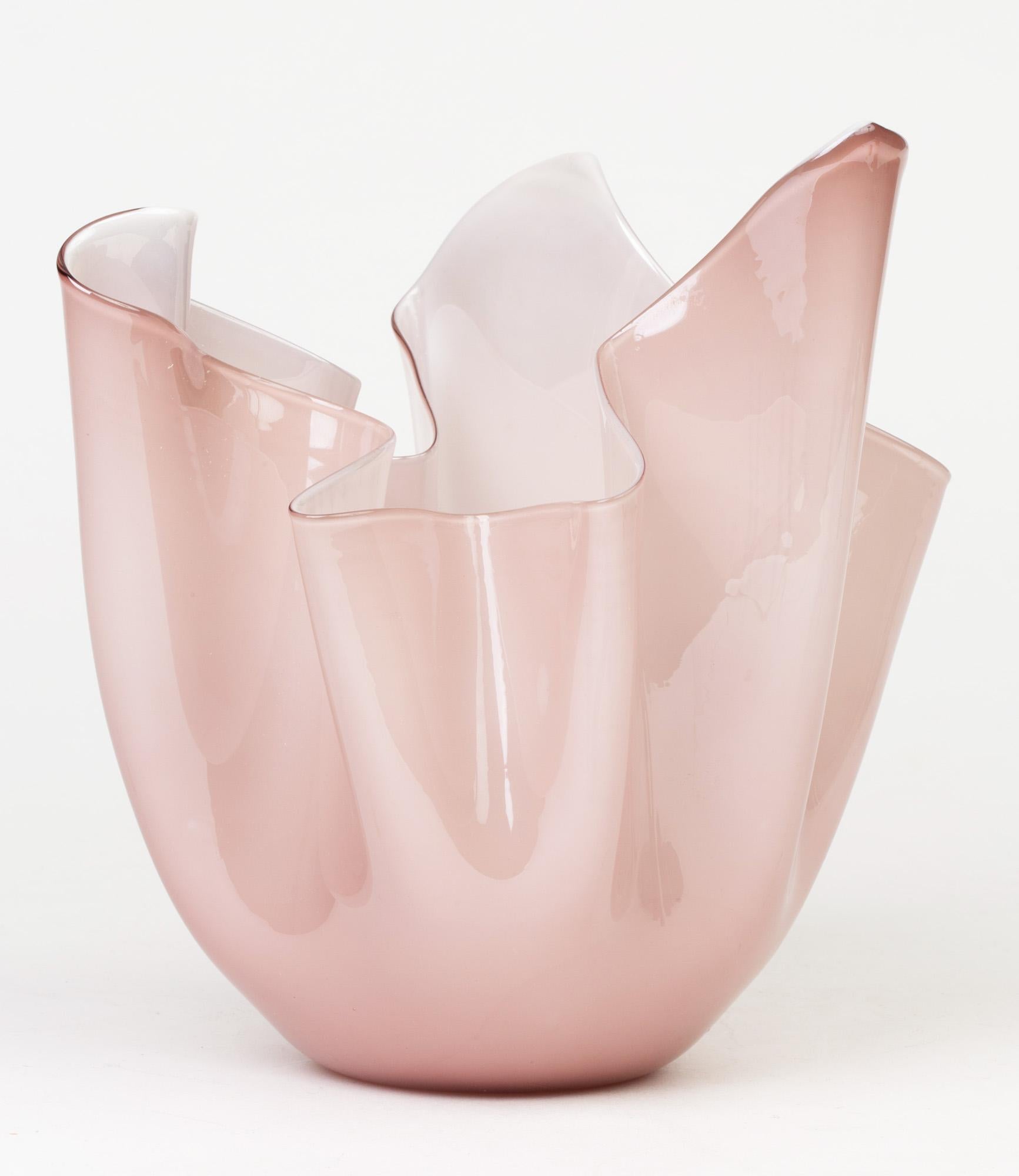 Venini Fulvio Bianconi Fazzoletto Lilac Glass Hankerchief Vase 4