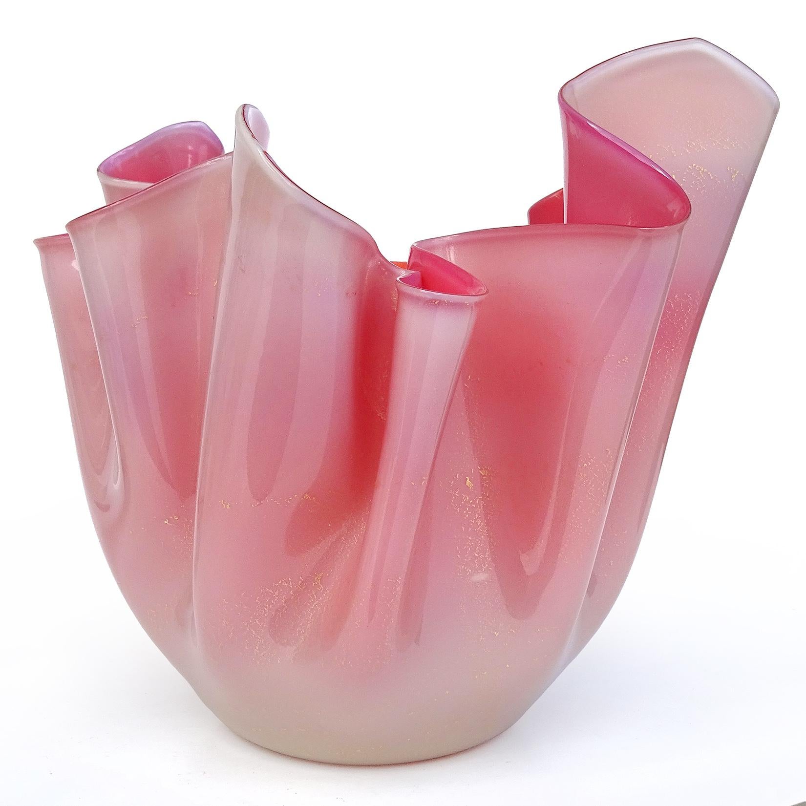 20th Century Venini Fulvio Bianconi Murano Pink Incamiciato Italian Art Glass Fazzoletto Vase For Sale
