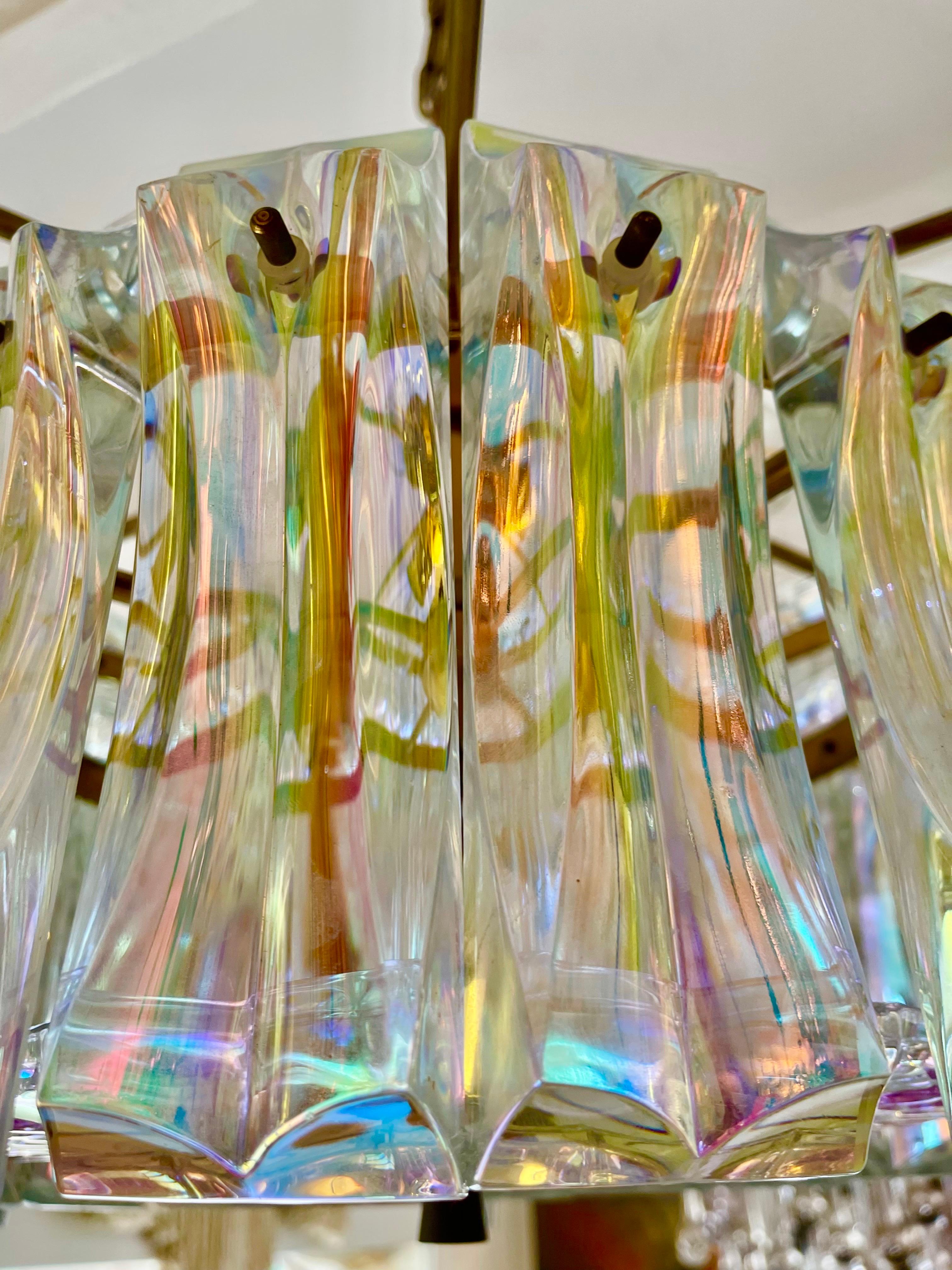 Late 20th Century Venini attr Iridescent Glass Murano Chandelier with brass, Italy 1950 For Sale